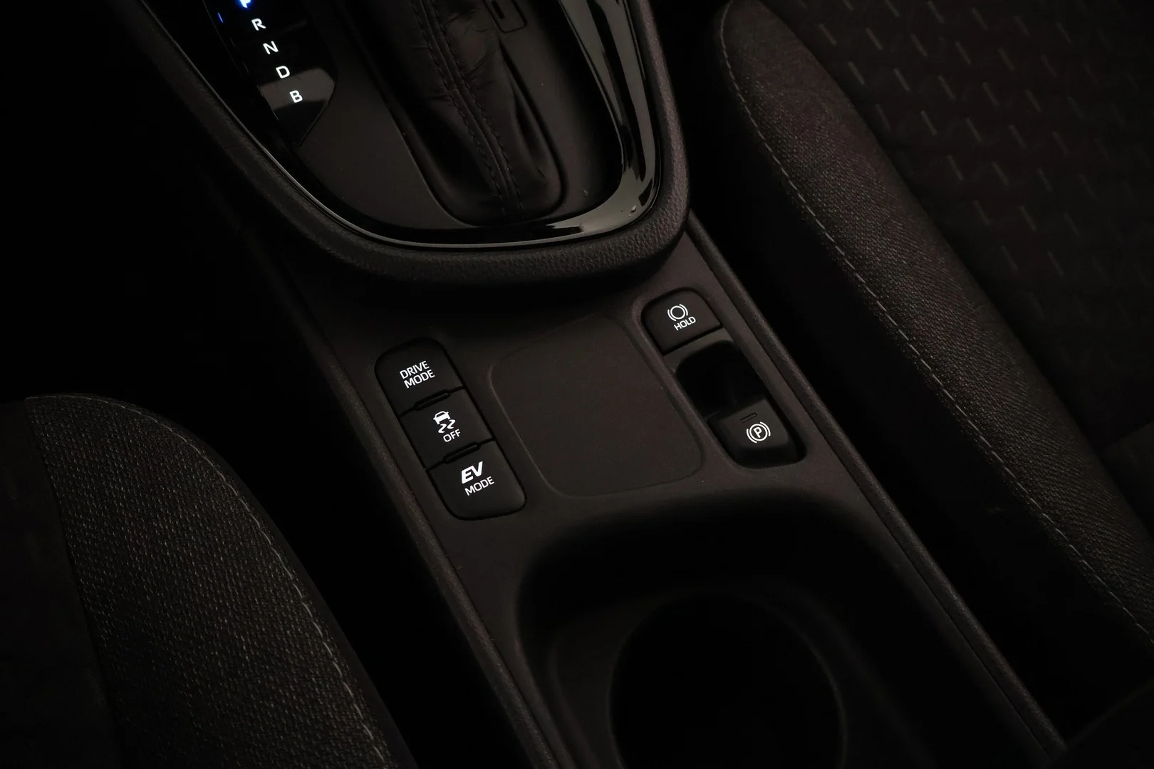 Car Image - FxlBn659bDrqEHCiySxQz