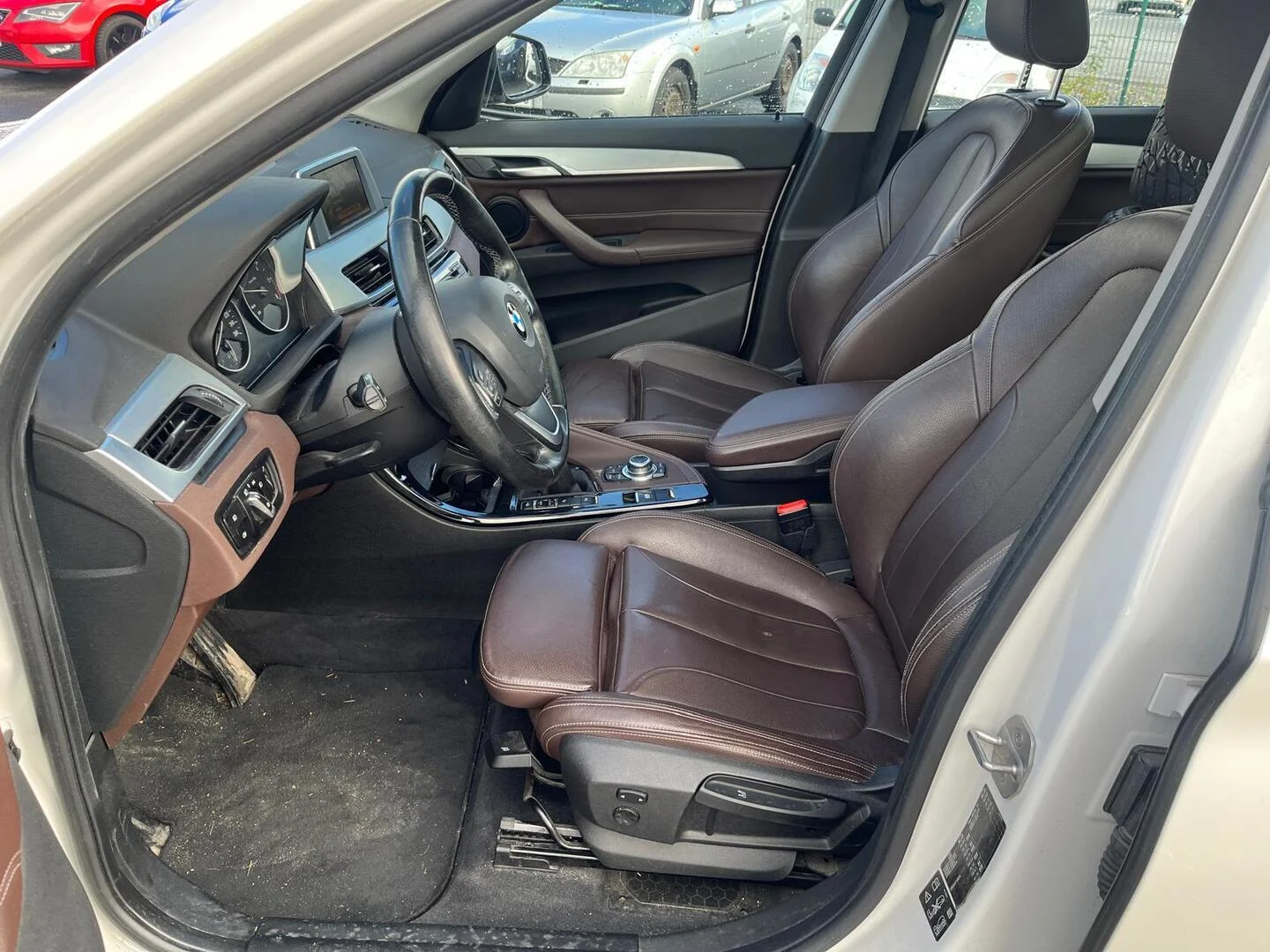 Car Image - 49MB7kUPoRBVC9ne16ksw6