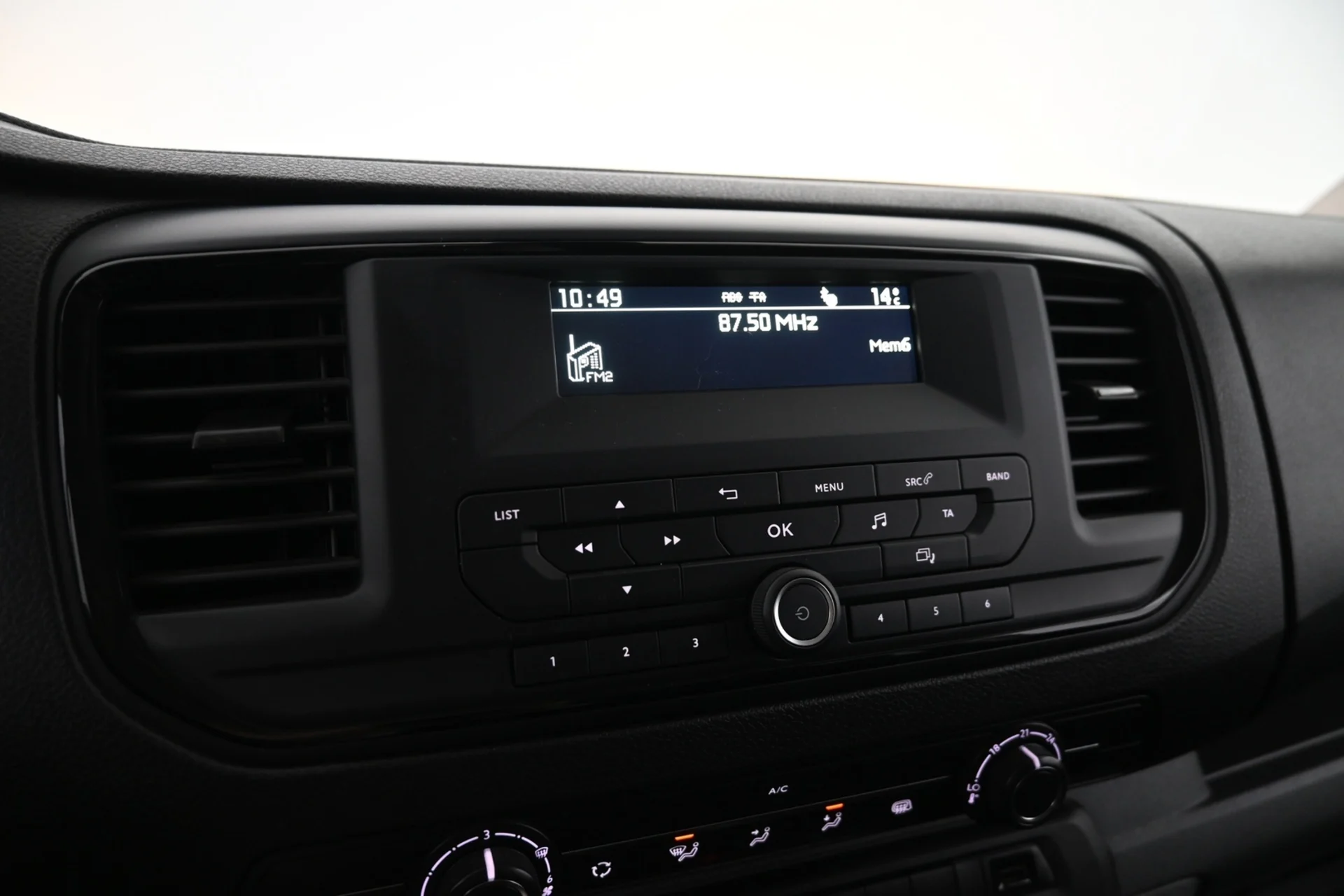 Car Image - 1lHO5GaGAEieRXZypUUPst