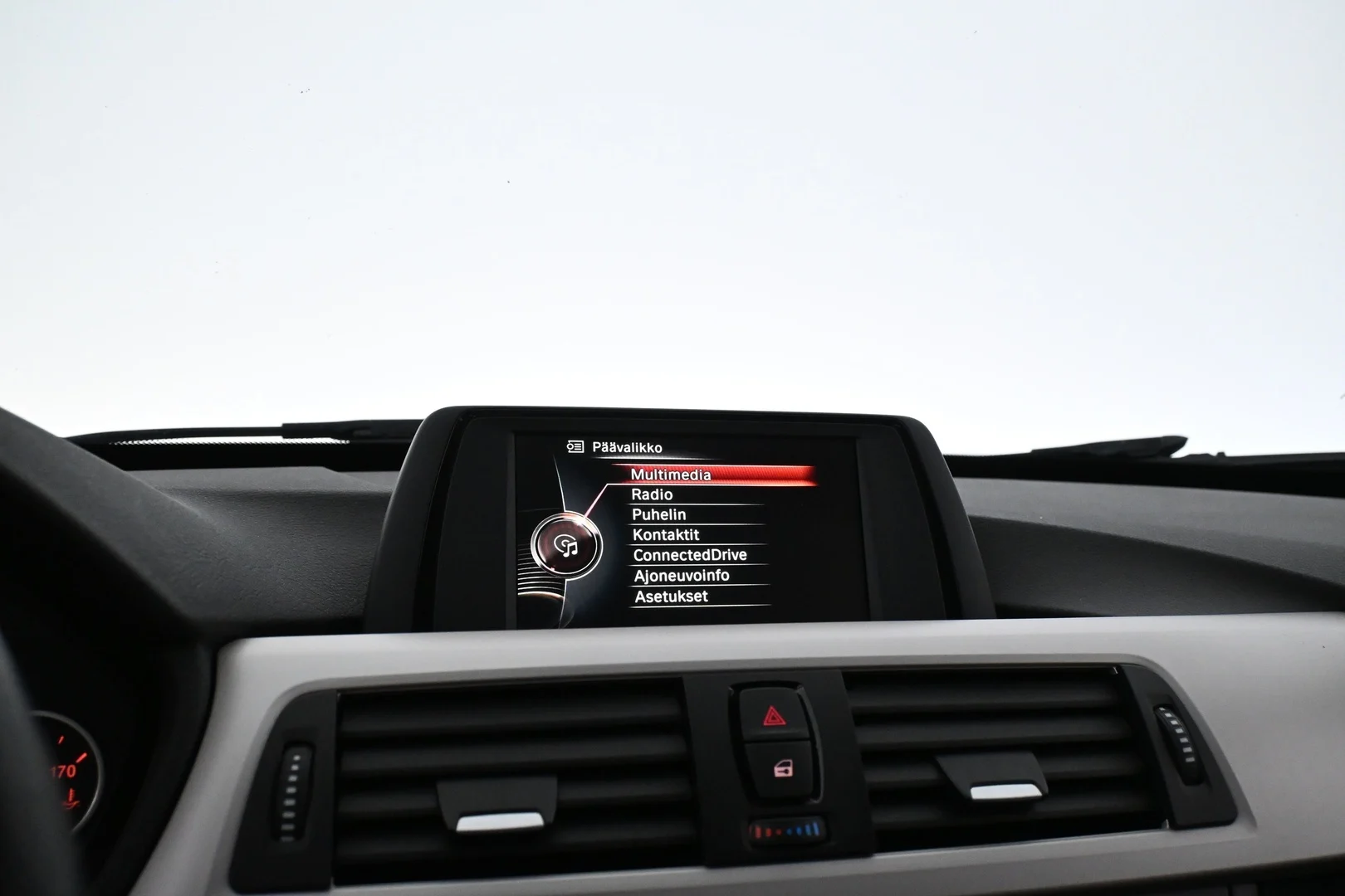 Car Image - 4HUz0bugL2C7wkI1HRUou1