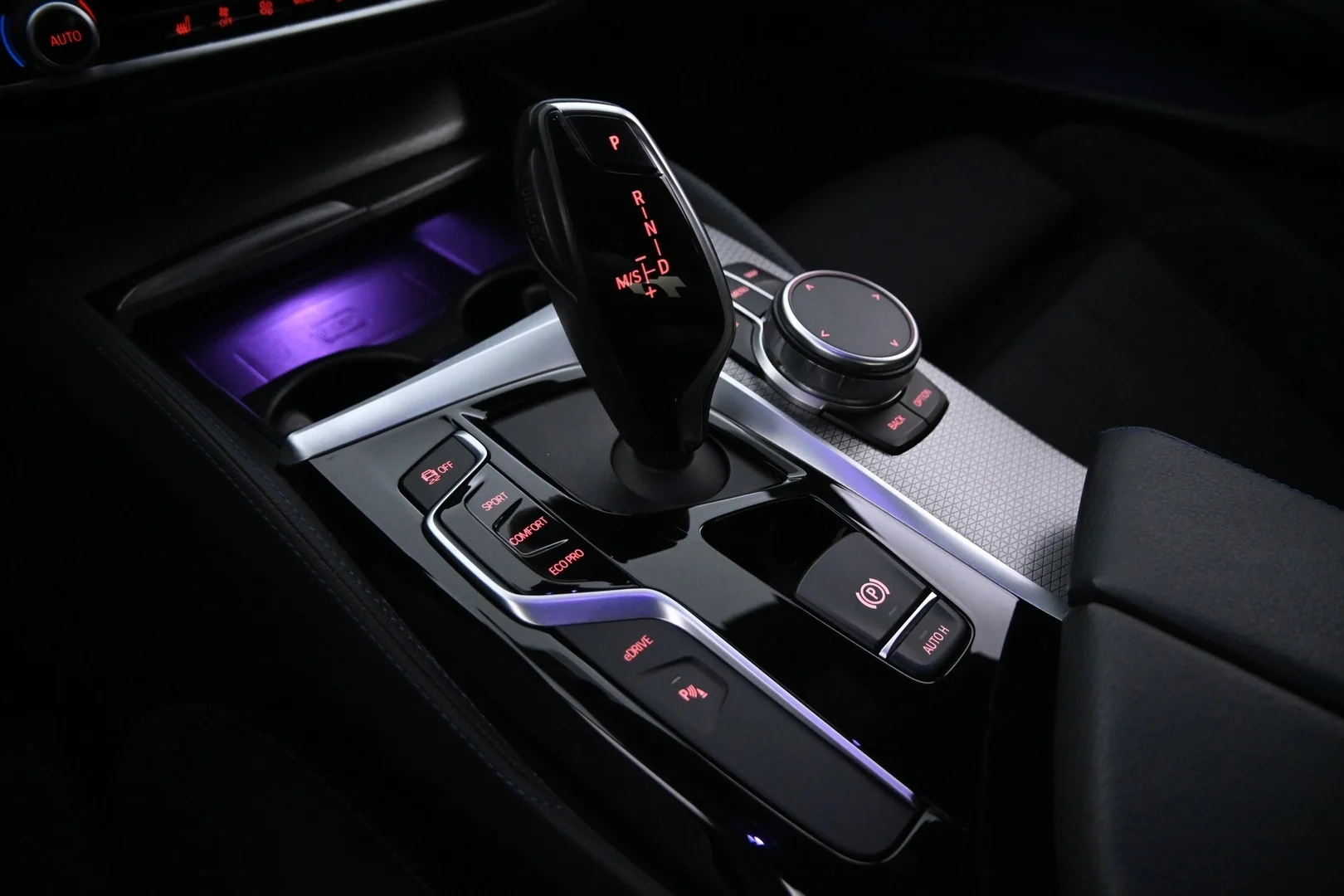 Car Image - js6YDsdq9xXqYNQPh2nXL