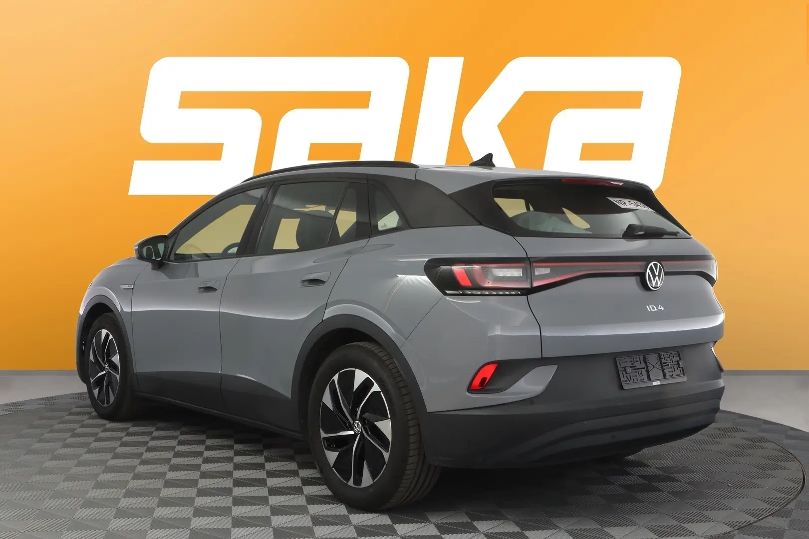 Car Image - 5jx8pfB6kaYn7hBNAAY8vM