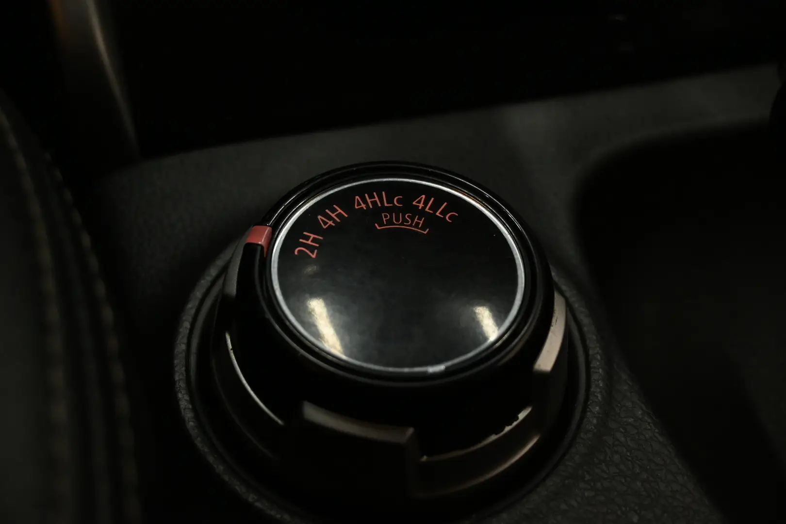 Car Image - 3ynlMkcD7IYbDmWaYdHtzC