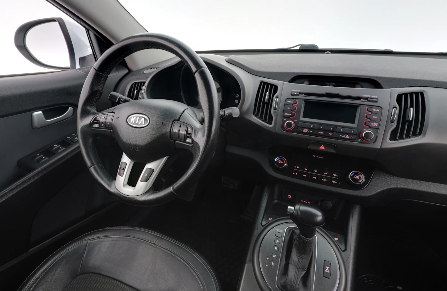 Car Image - 73PAwVeUq8kW6WIhGqDCLI