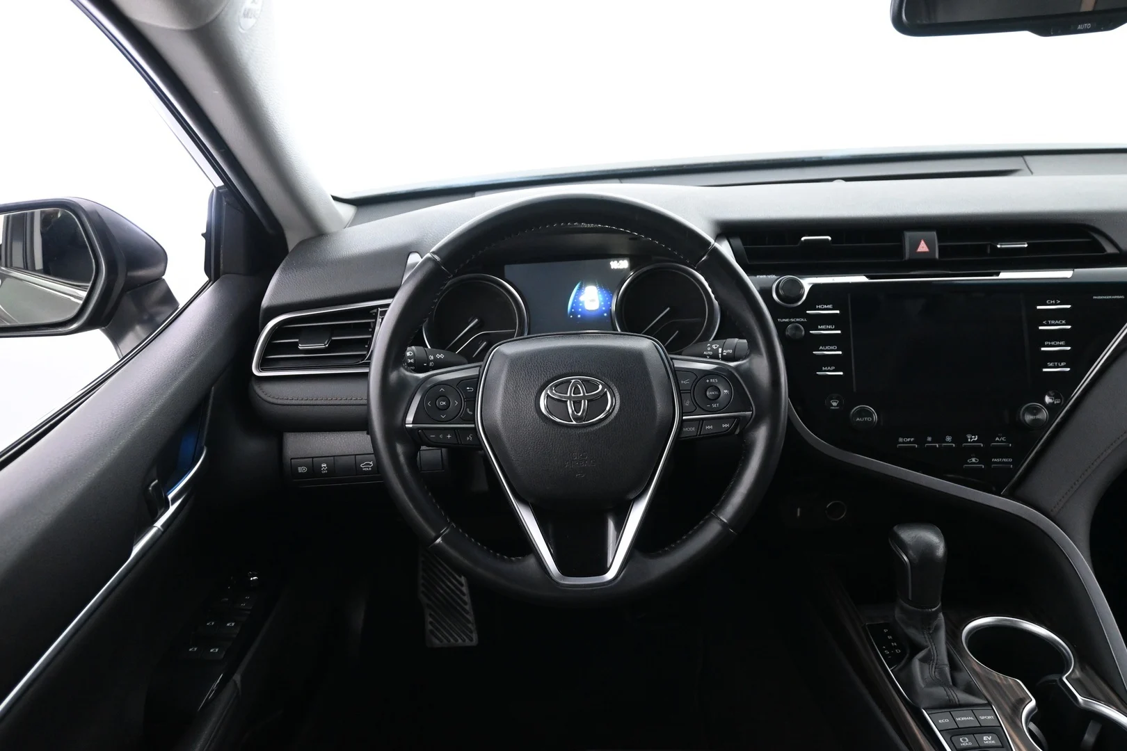 Car Image - 7eP7XCy0SRzJ5JN6f0XA6T