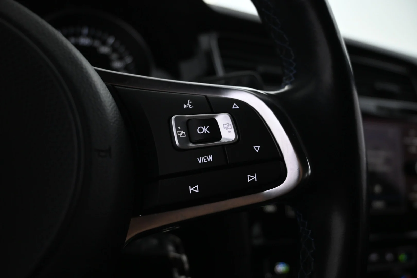 Car Image - 5RChqy5awnkB3YgKHnpQJz