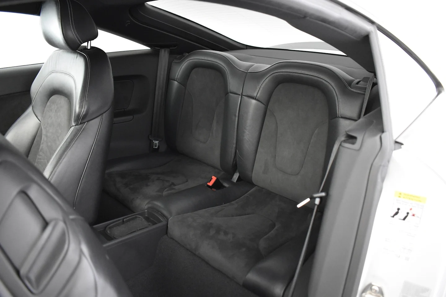 Car Image - 5qE184vT2qtclcE37GxlMZ