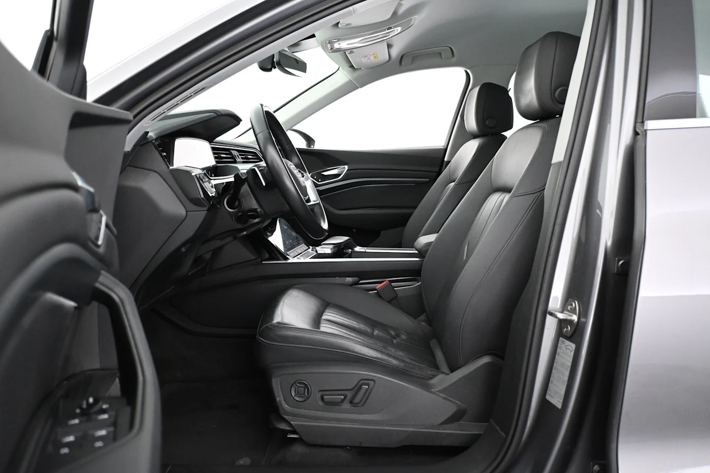 Car Image - 3oybUdBvGjiW7gJNkC1Sdw