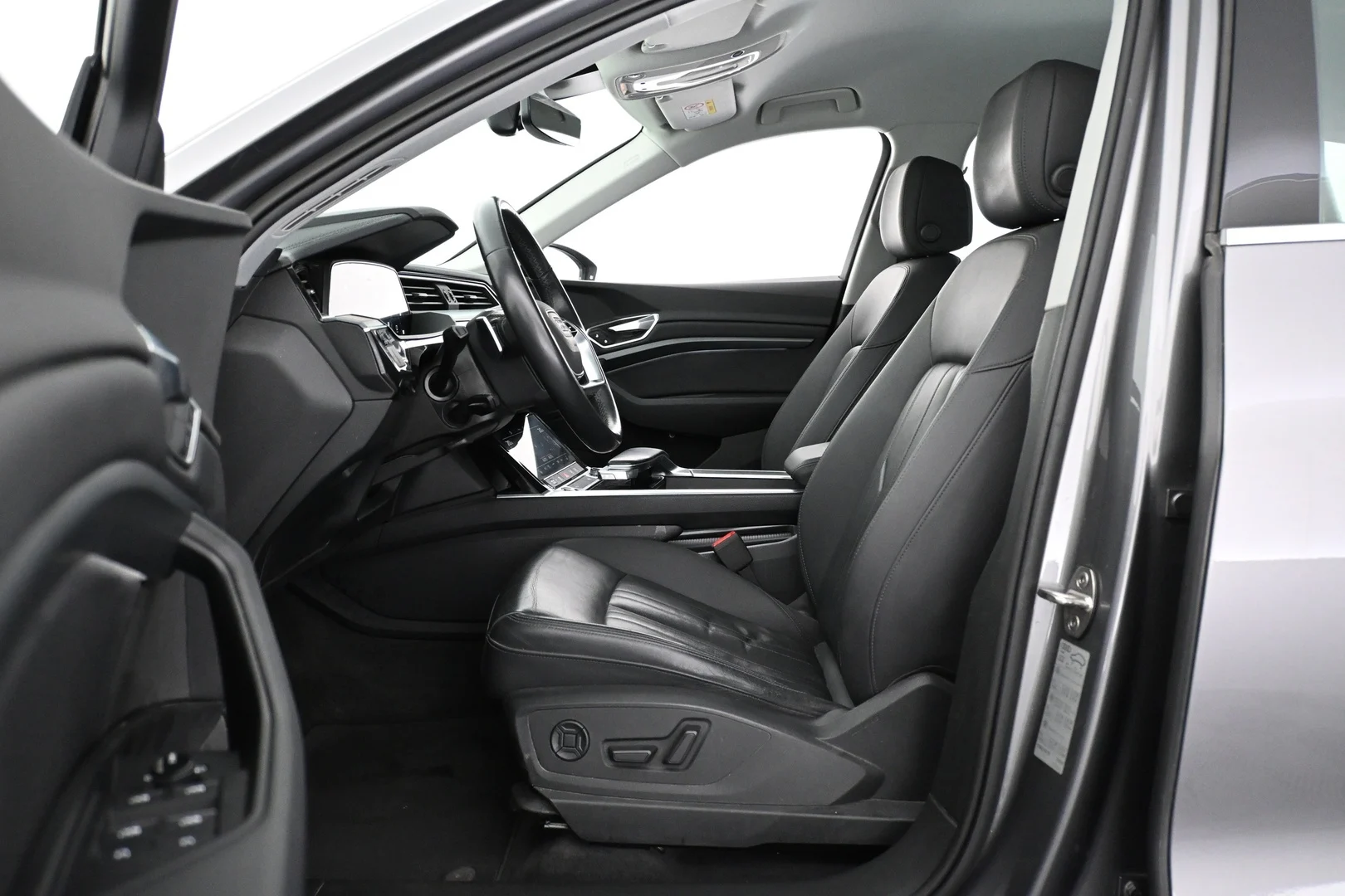 Car Image - 3oybUdBvGjiW7gJNkC1Sdw
