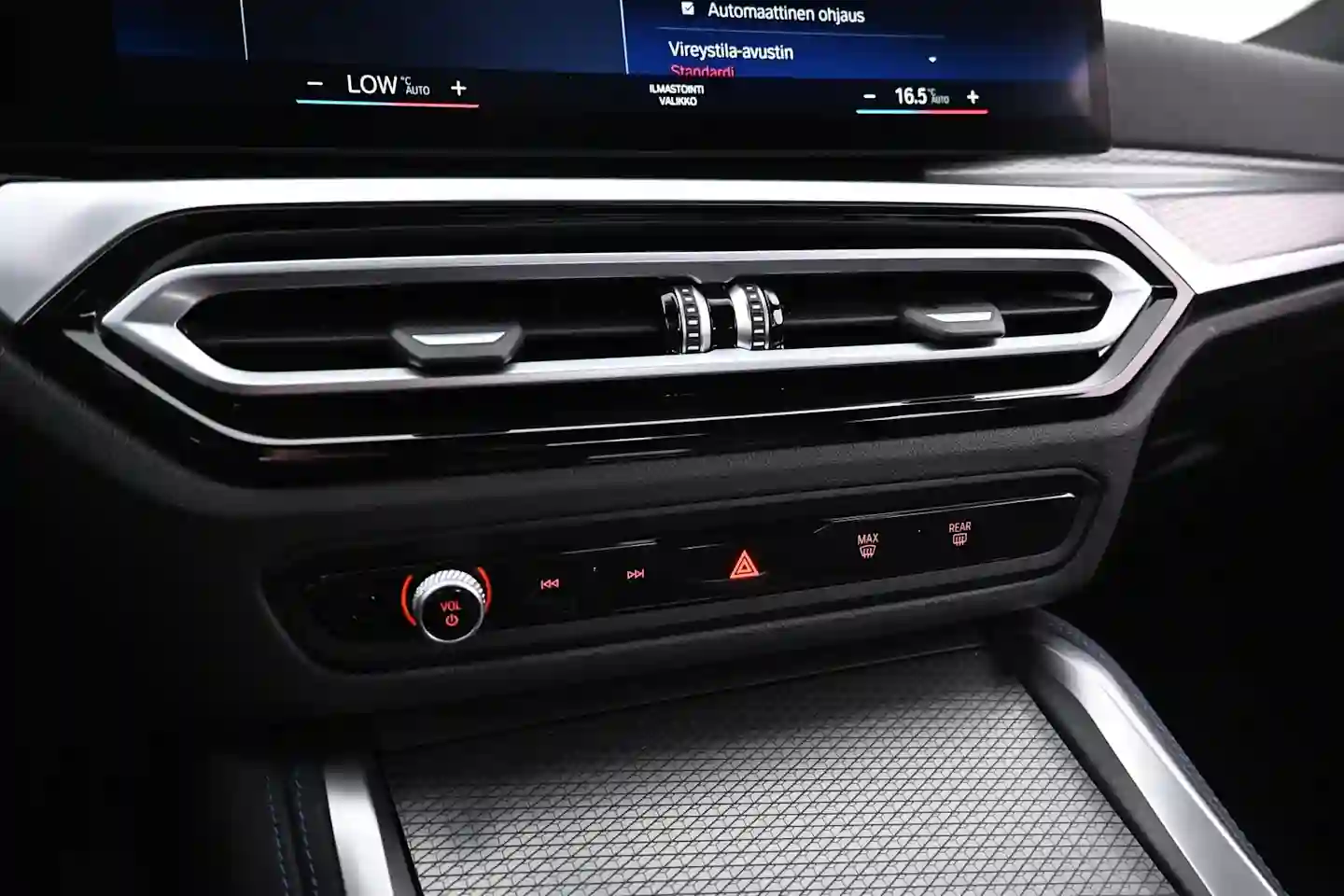 Car Image - EtpRJMCW7riWQUi1K8dD0