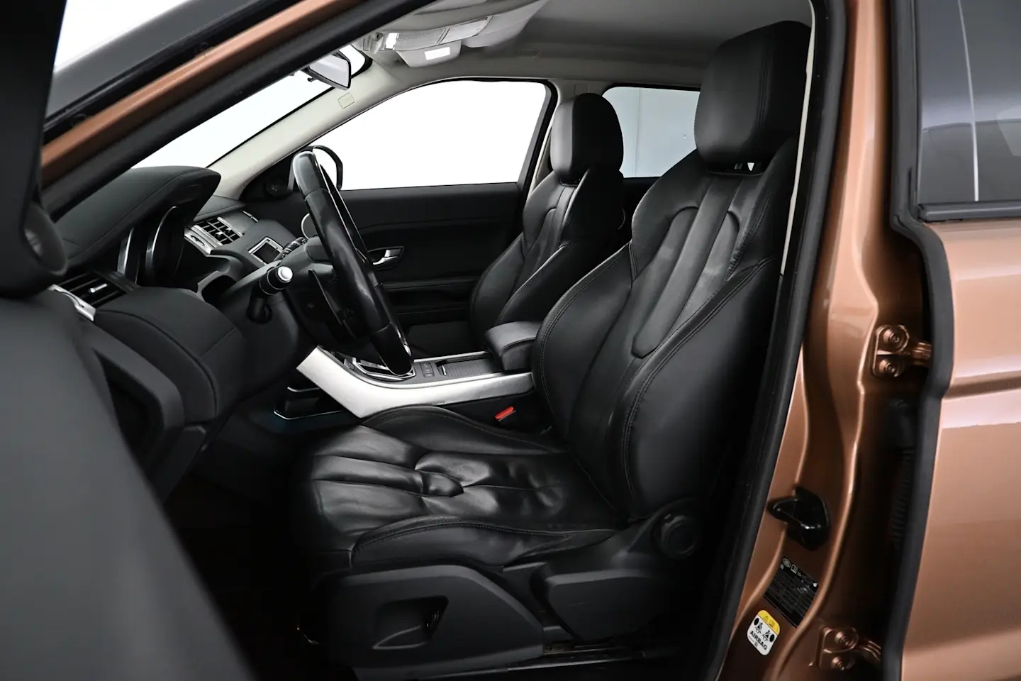 Car Image - 7I97MNOkSkvTVElPhAz6TJ