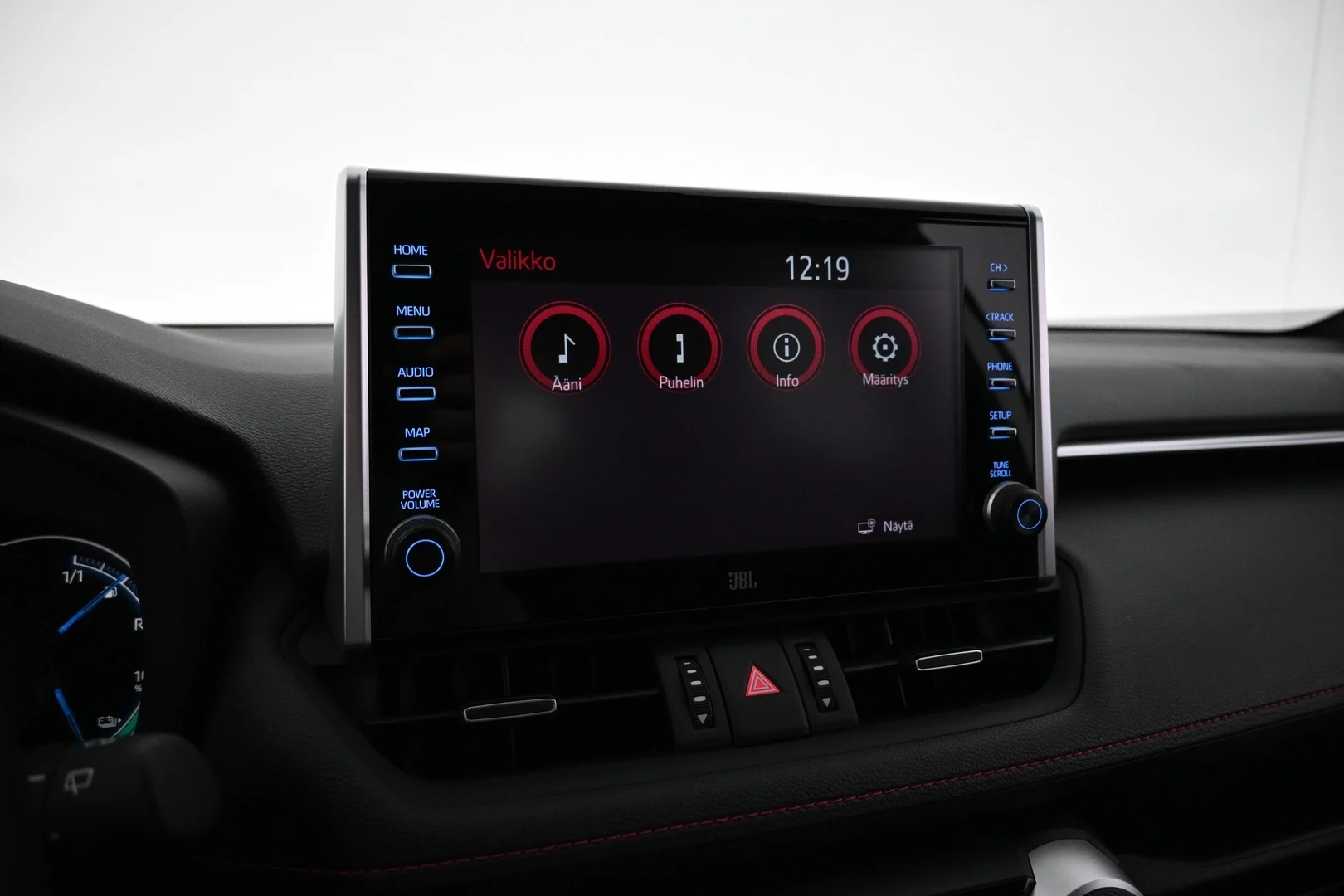 Car Image - 2Hk8FvHEap3zDJIghXbmst