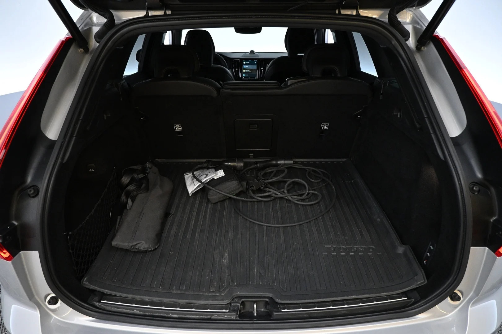 Car Image - 3CBk00xtPXiJCIot59eplS