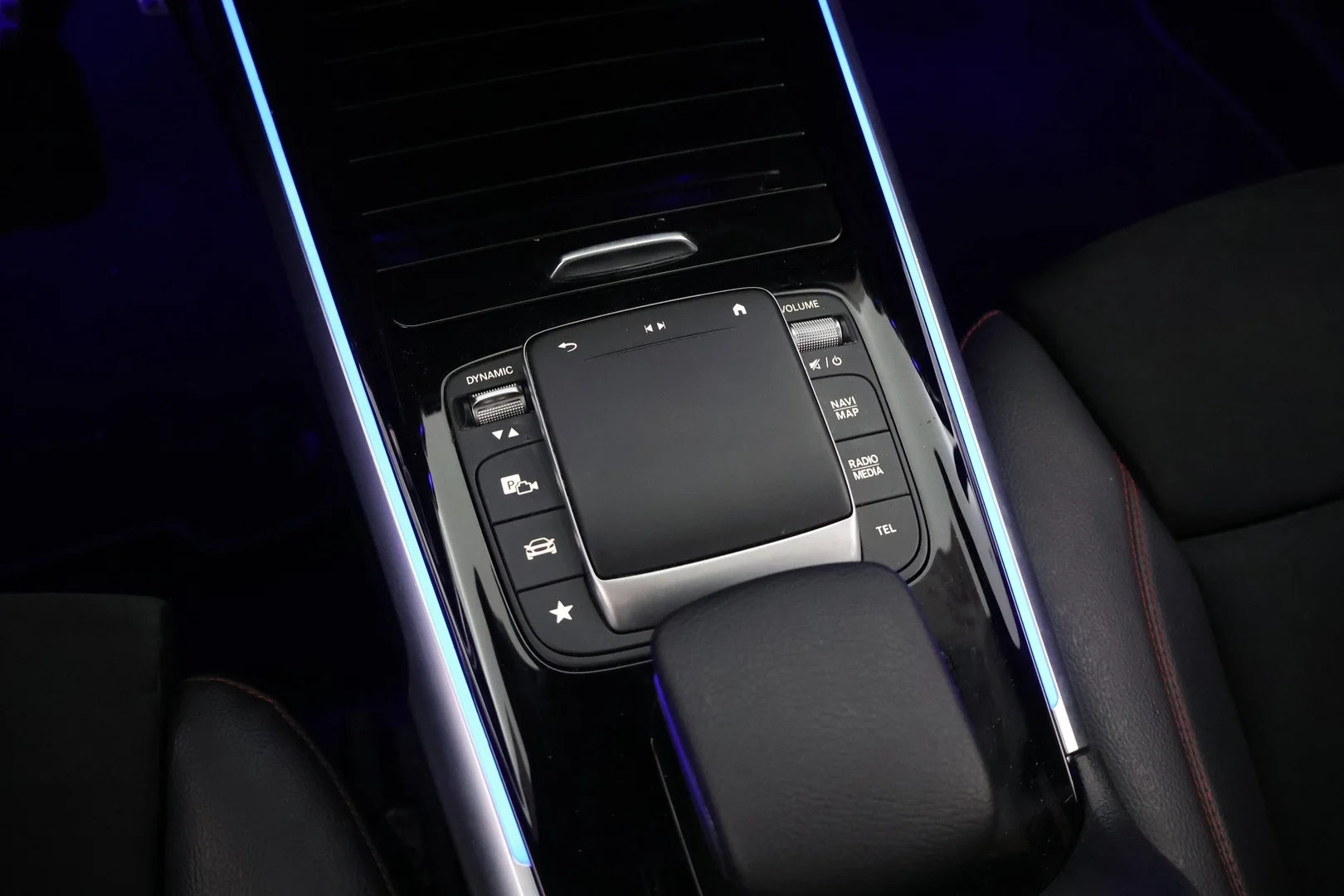 Car Image - 3HmOnuPqajLOCnADTCRnBJ