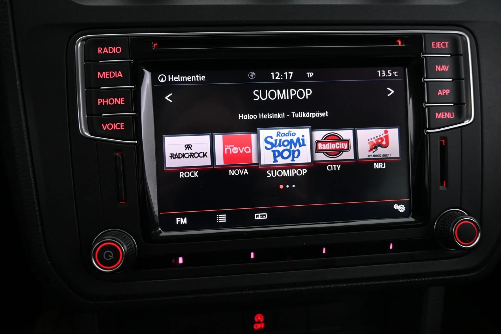 Car Image - 5P7IqyeVb5yBT8IccHFegG