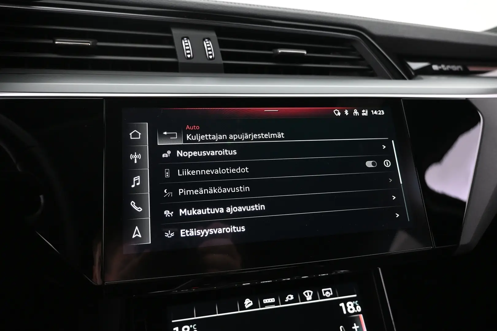 Car Image - 1xILO2glP0eszdecCLY2Yw