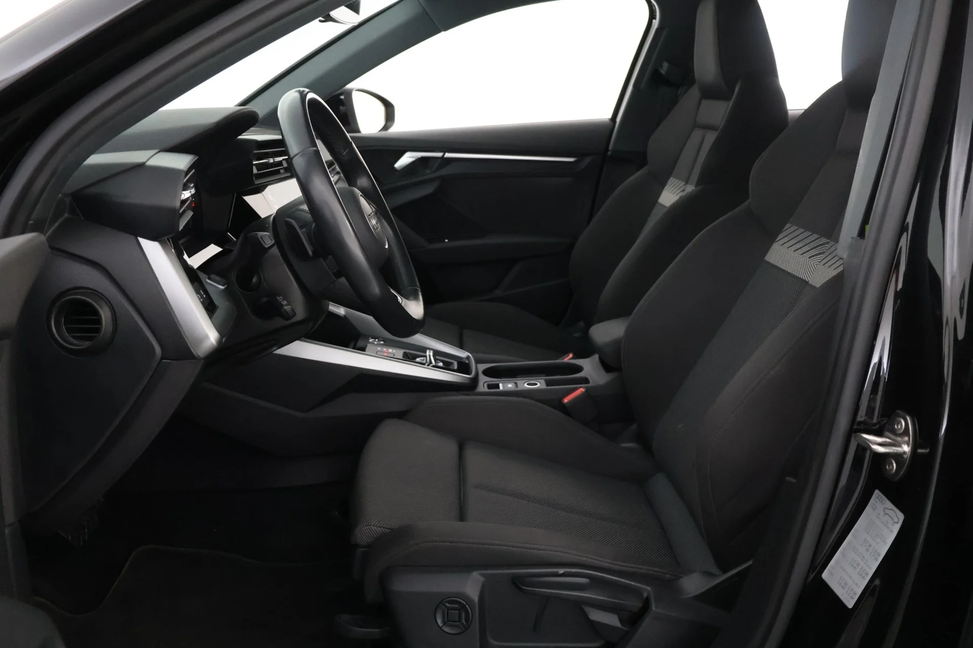 Car Image - 53HUm62MoZJMN4by0MKPR4