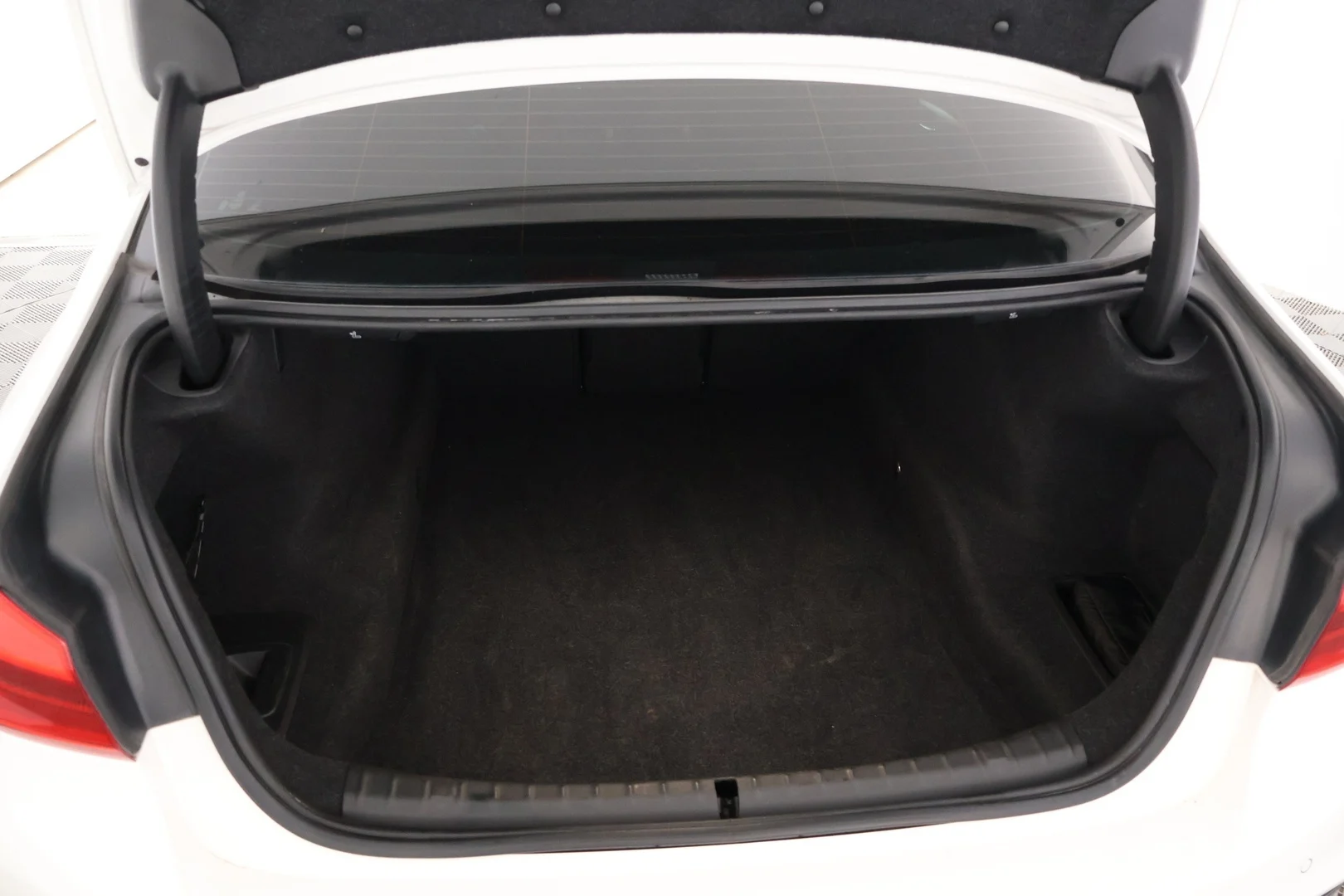 Car Image - 7JGBCxmXaZBpmmffjGLOez