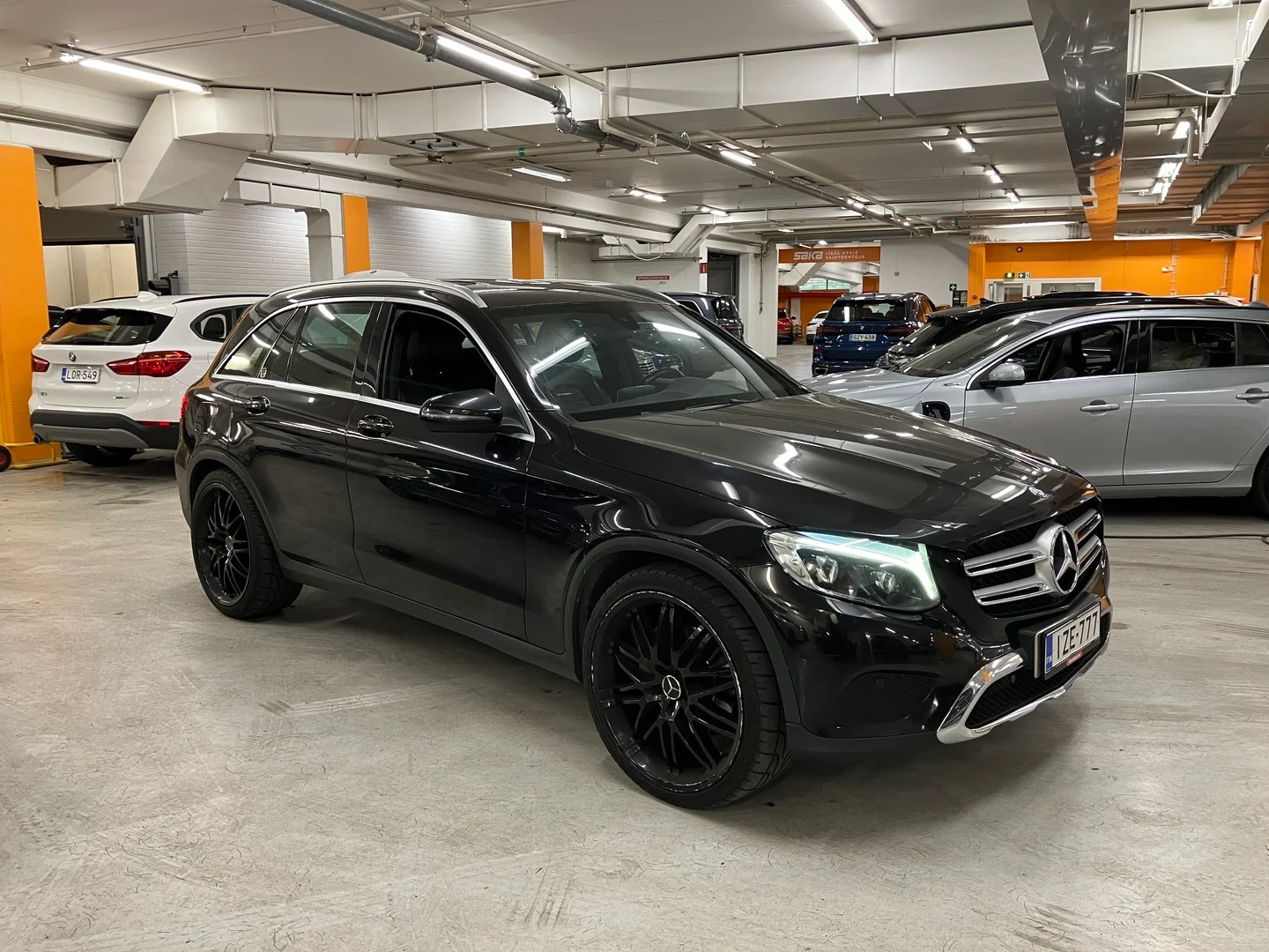 Car Image - 6BKVcOC1BgWBh6os18kR74