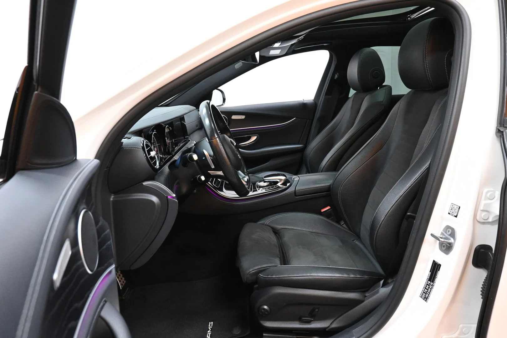 Car Image - 6rJvEPAIaPAJjDsv18Oe7v