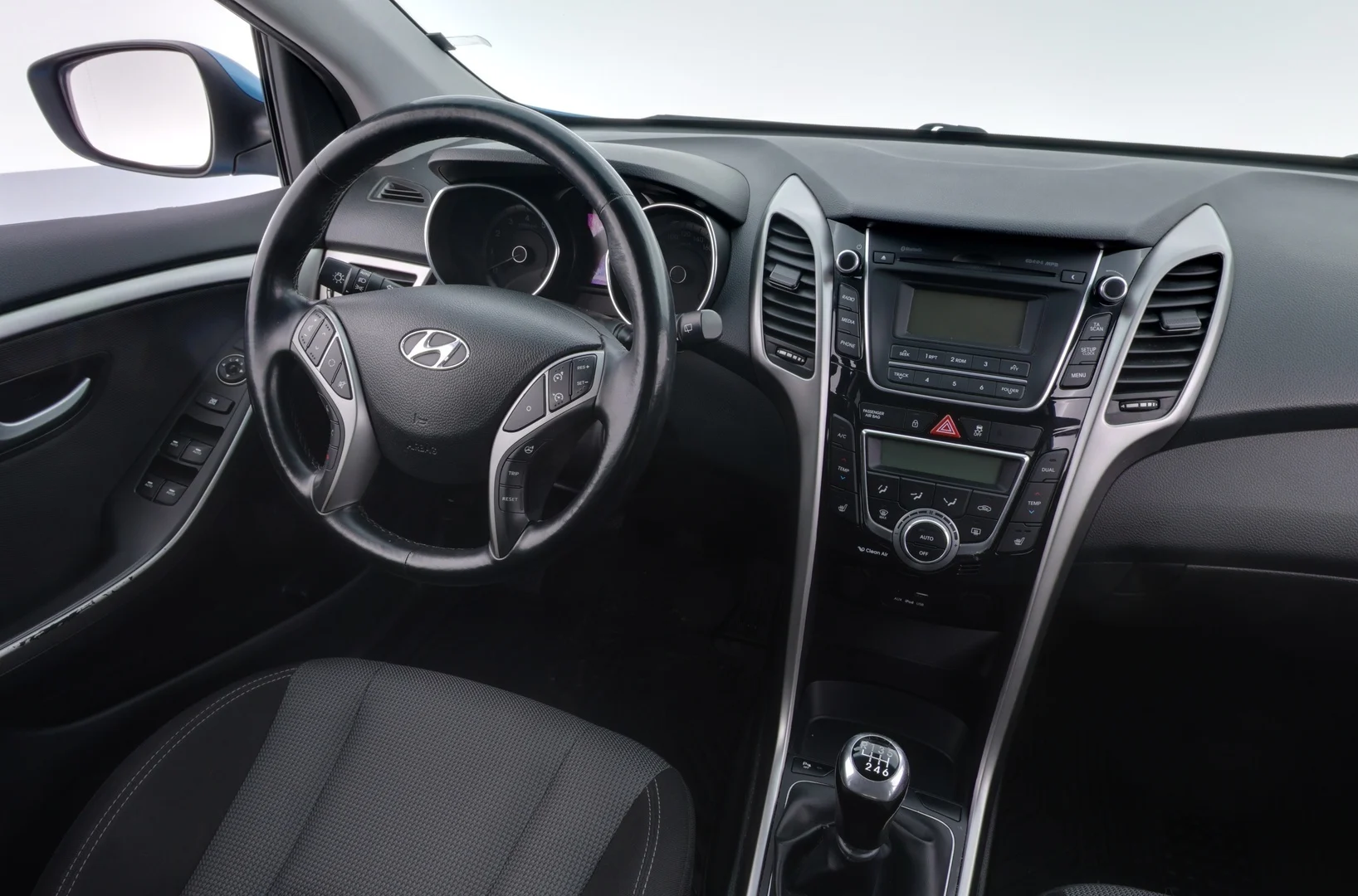 Car Image - 2JdnlRHQxrrFLmfBcZrJ5N