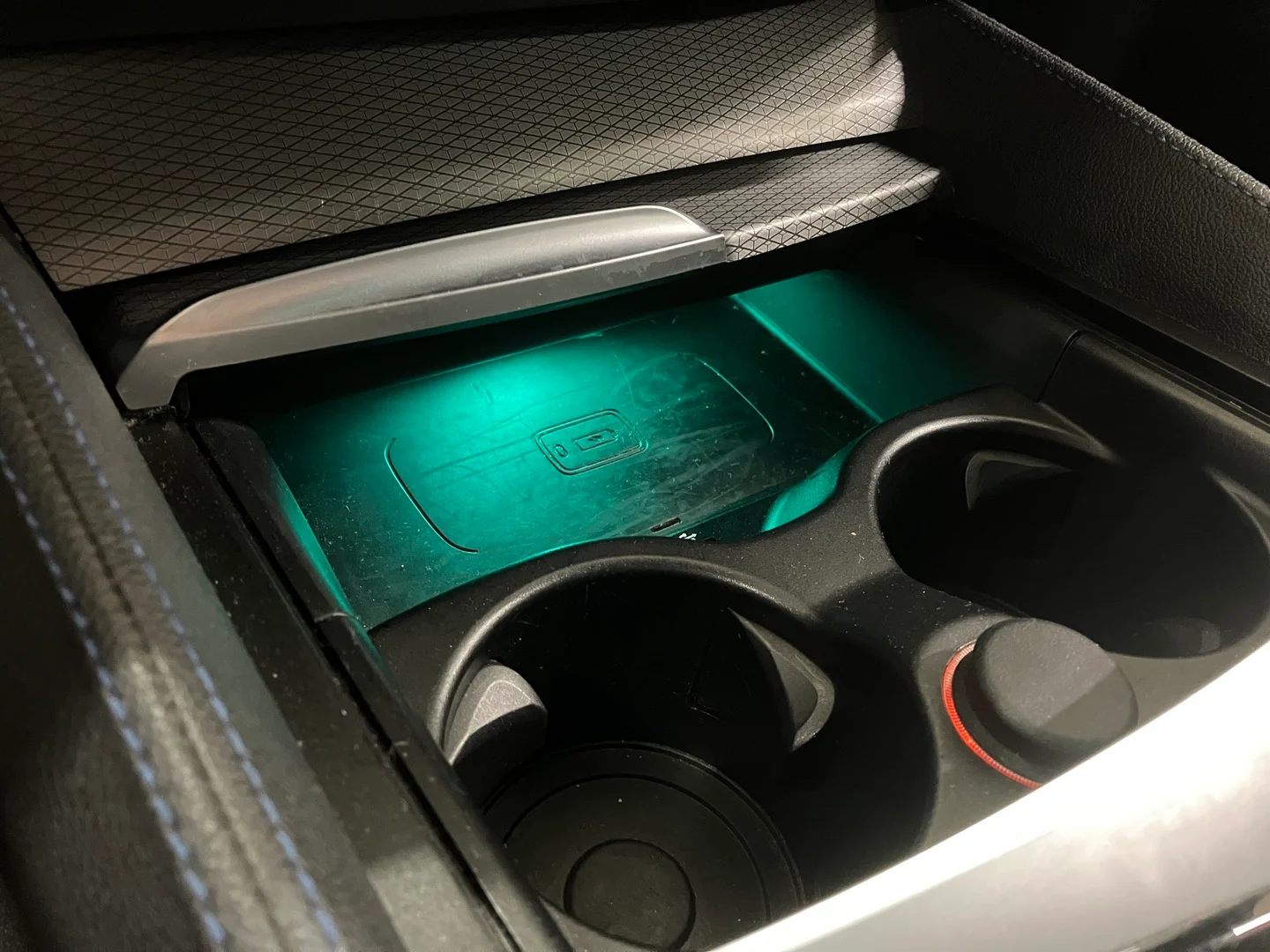 Car Image - 42gD9CSyG1wmtXUdxN9O7K