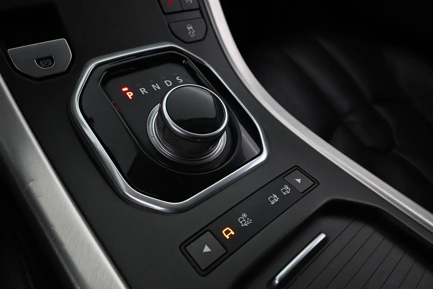 Car Image - 7I97MNOkSkvTVElPhAz6TJ