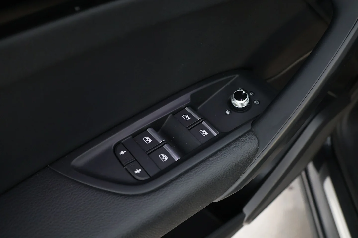 Car Image - 4A9co7Dte3S2OvwMK3eies