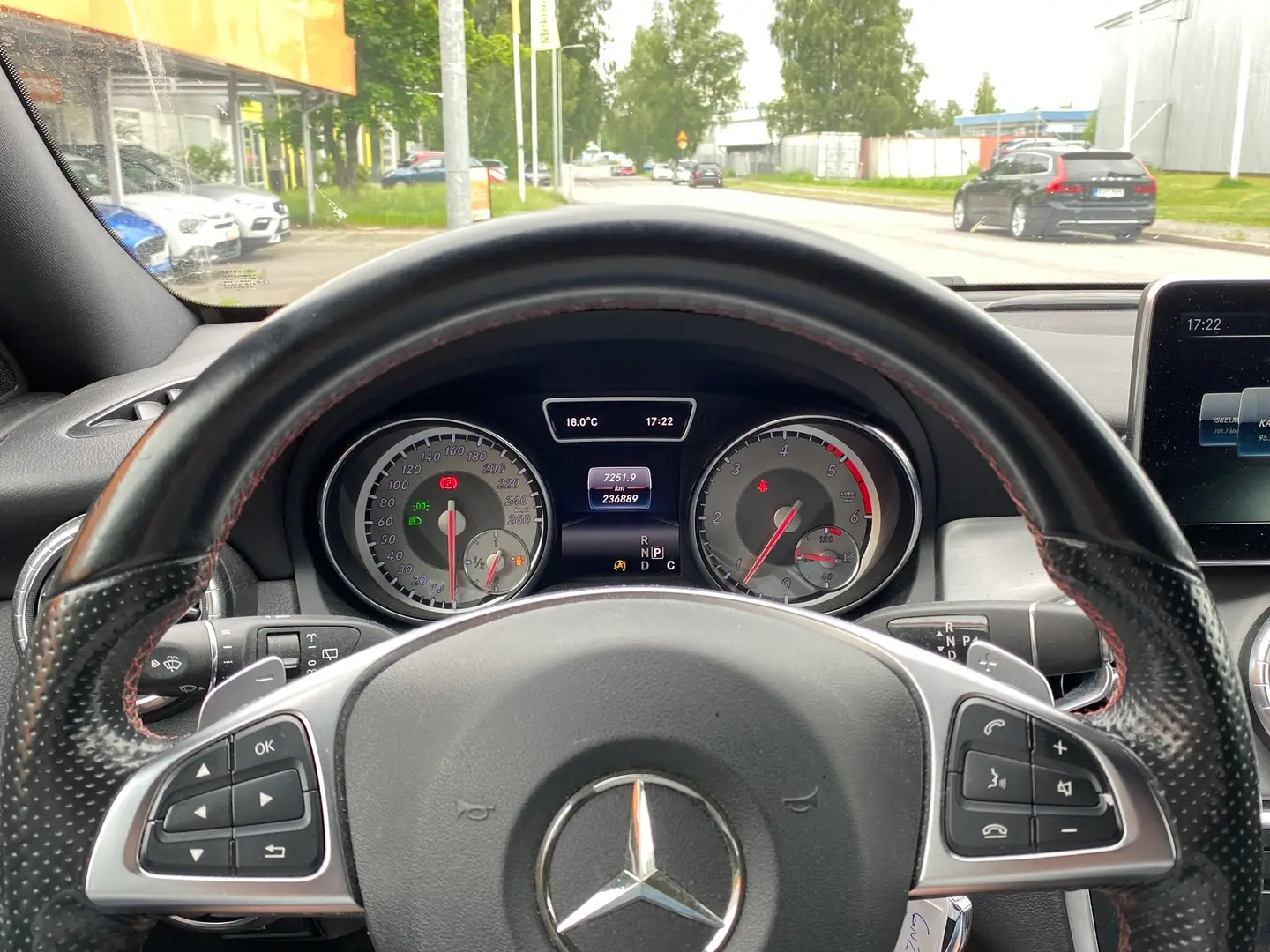 Car Image - 2jHqnkI7XKl7w4bWaqnGme