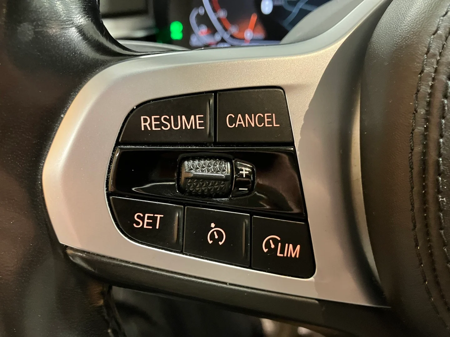 Car Image - 4UCesuwHjxPwYjknDLmHNn