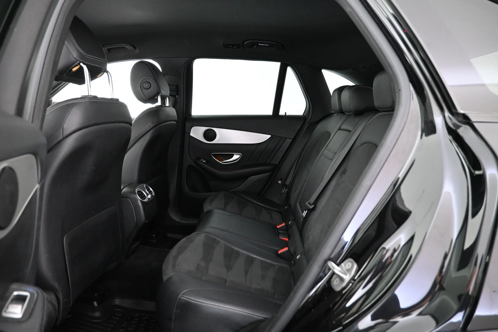 Car Image - 3agFJF1fsVTO7xasqPCGDp