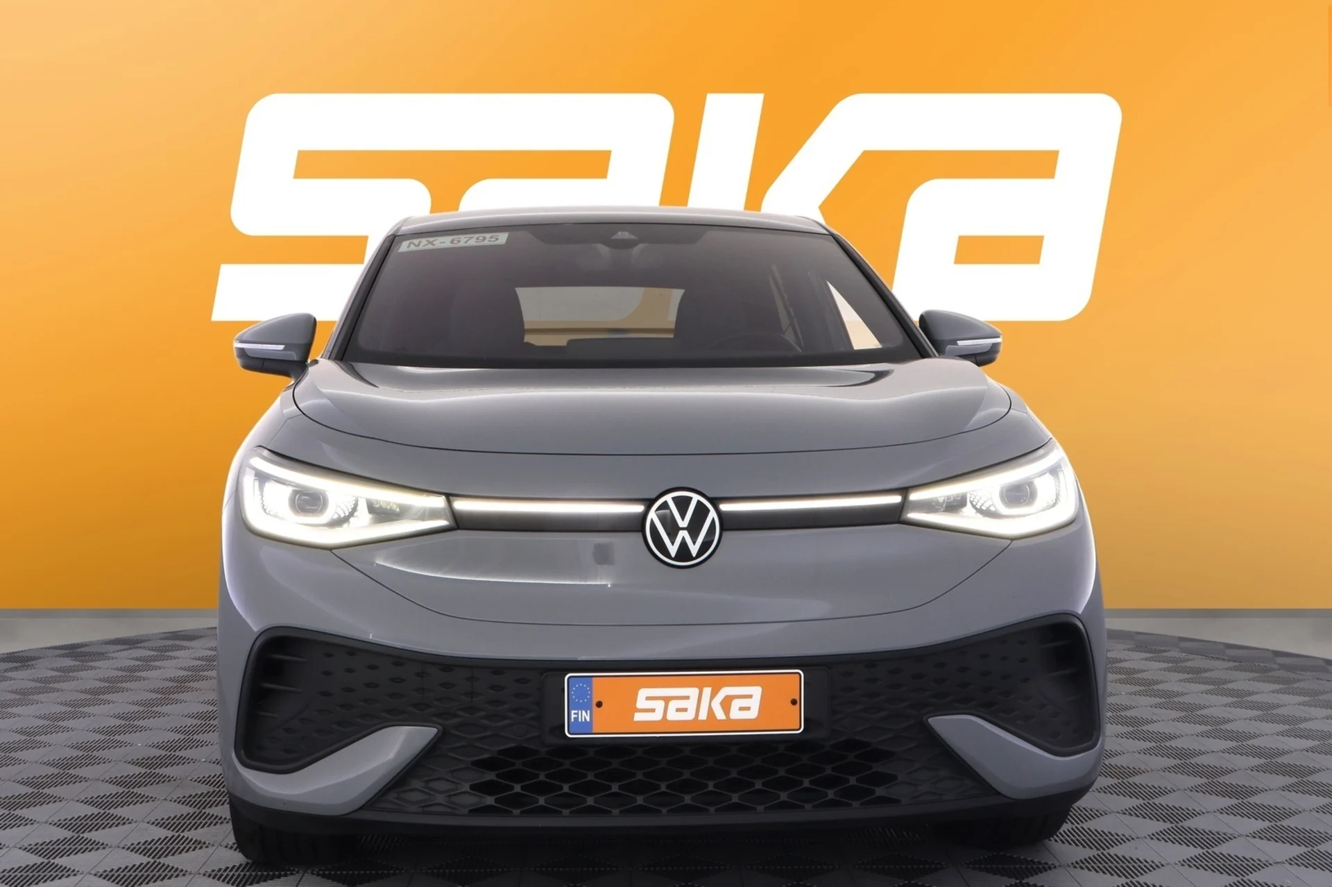 Car Image - 6Ho2rpKLqk6YXlwO8FEEji