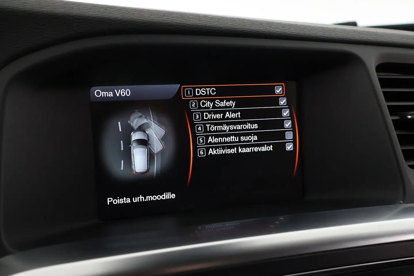 Car Image - 75djZFcxJMzBWvWSkKeMEL