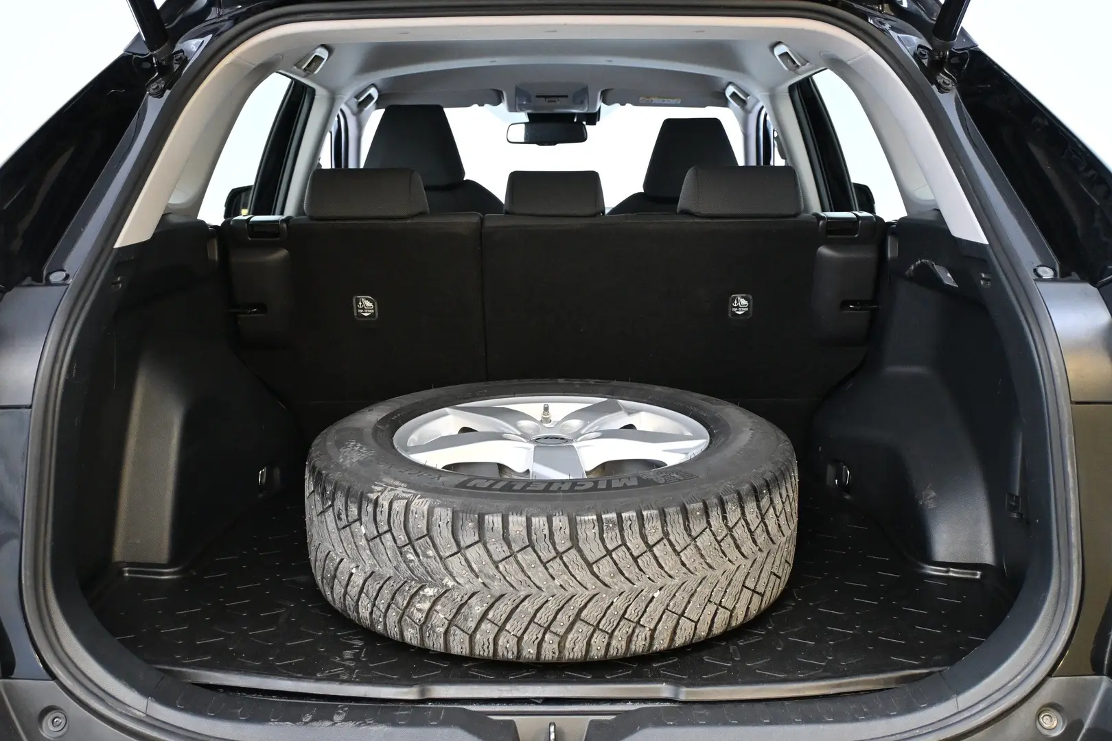 Car Image - 61YEtNx5Mond0WUjTs8CzE