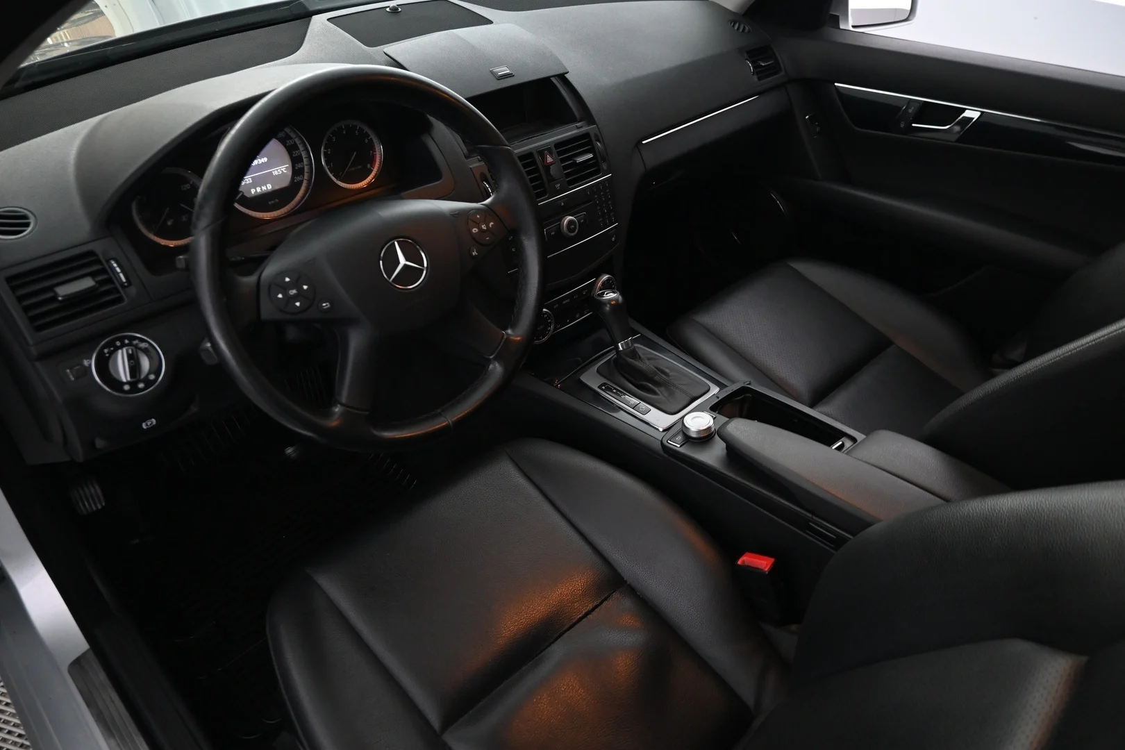 Car Image - 4kShDrObGPqYec3EOXL7Hc