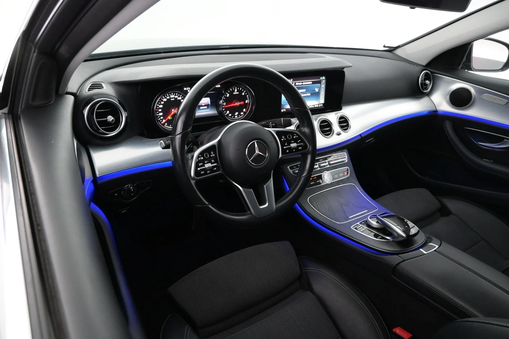 Car Image - 1NRN8ztMyKFo7K7lu4a6GN