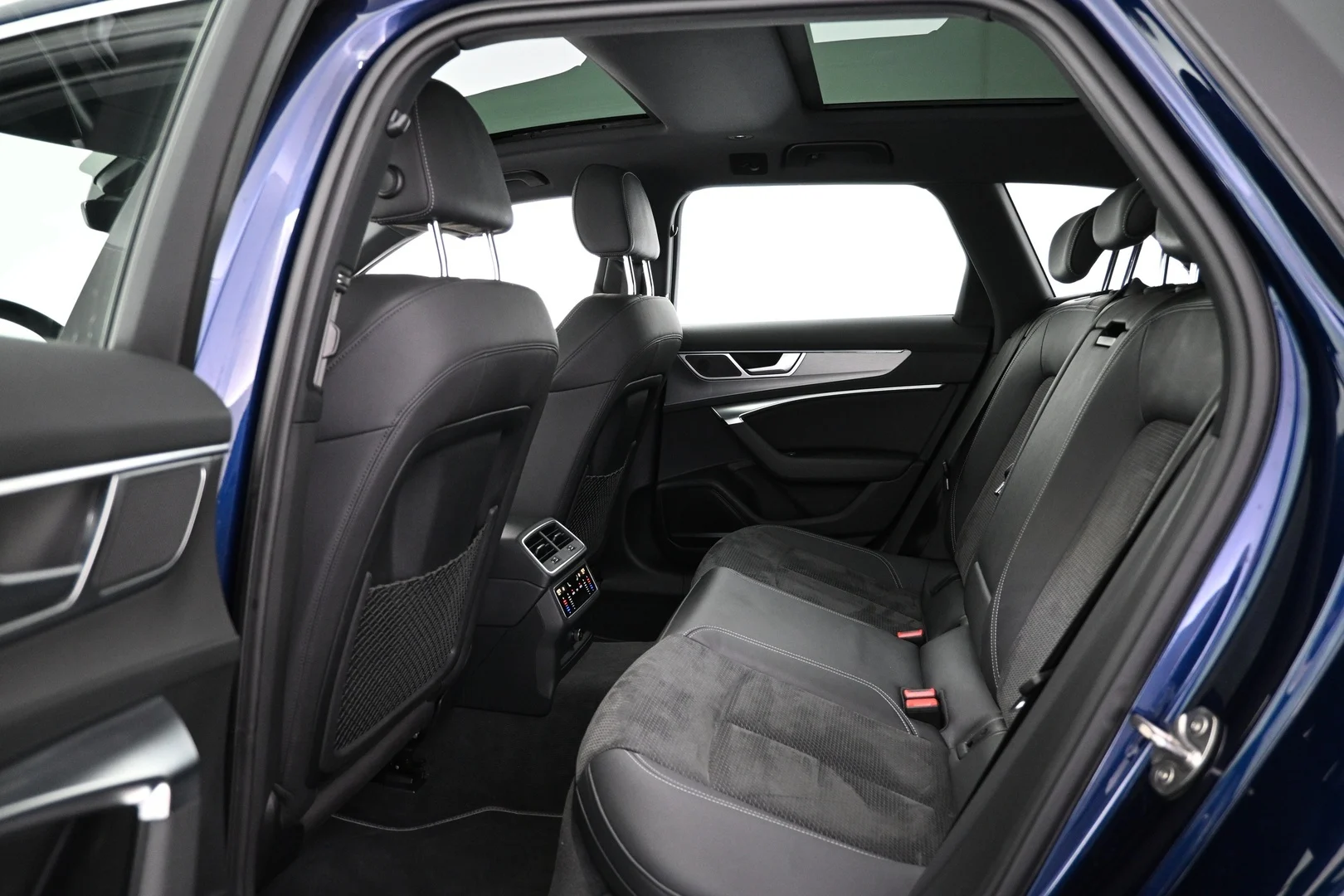 Car Image - 6G7u4ls0L5TlcePTTIwZhd