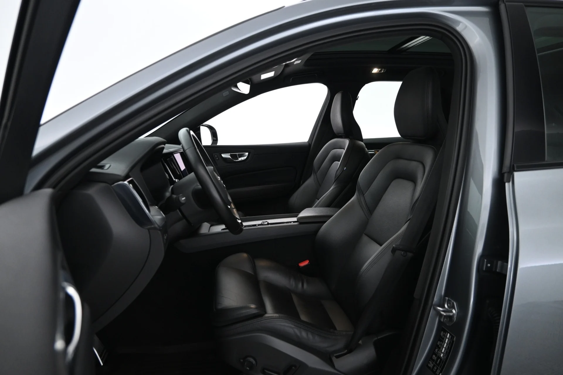 Car Image - 4tec2lJT3RM8OAqE5lUYWH