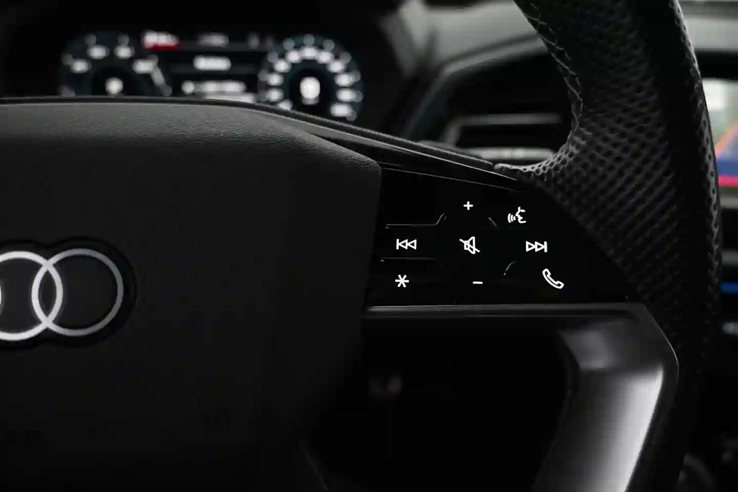 Car Image - 6Y3mLT303kXviRKQ3gvYe3