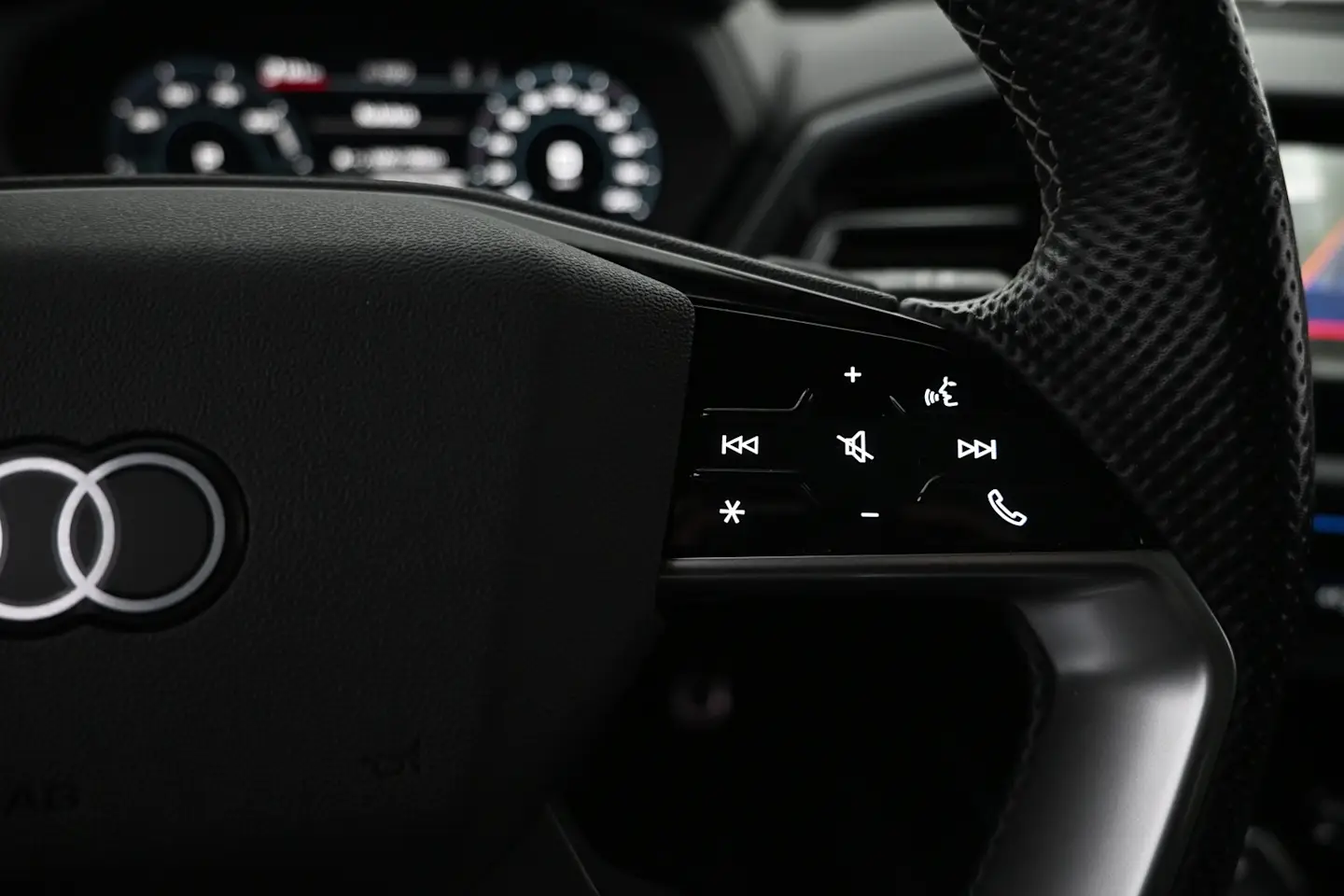 Car Image - 6Y3mLT303kXviRKQ3gvYe3