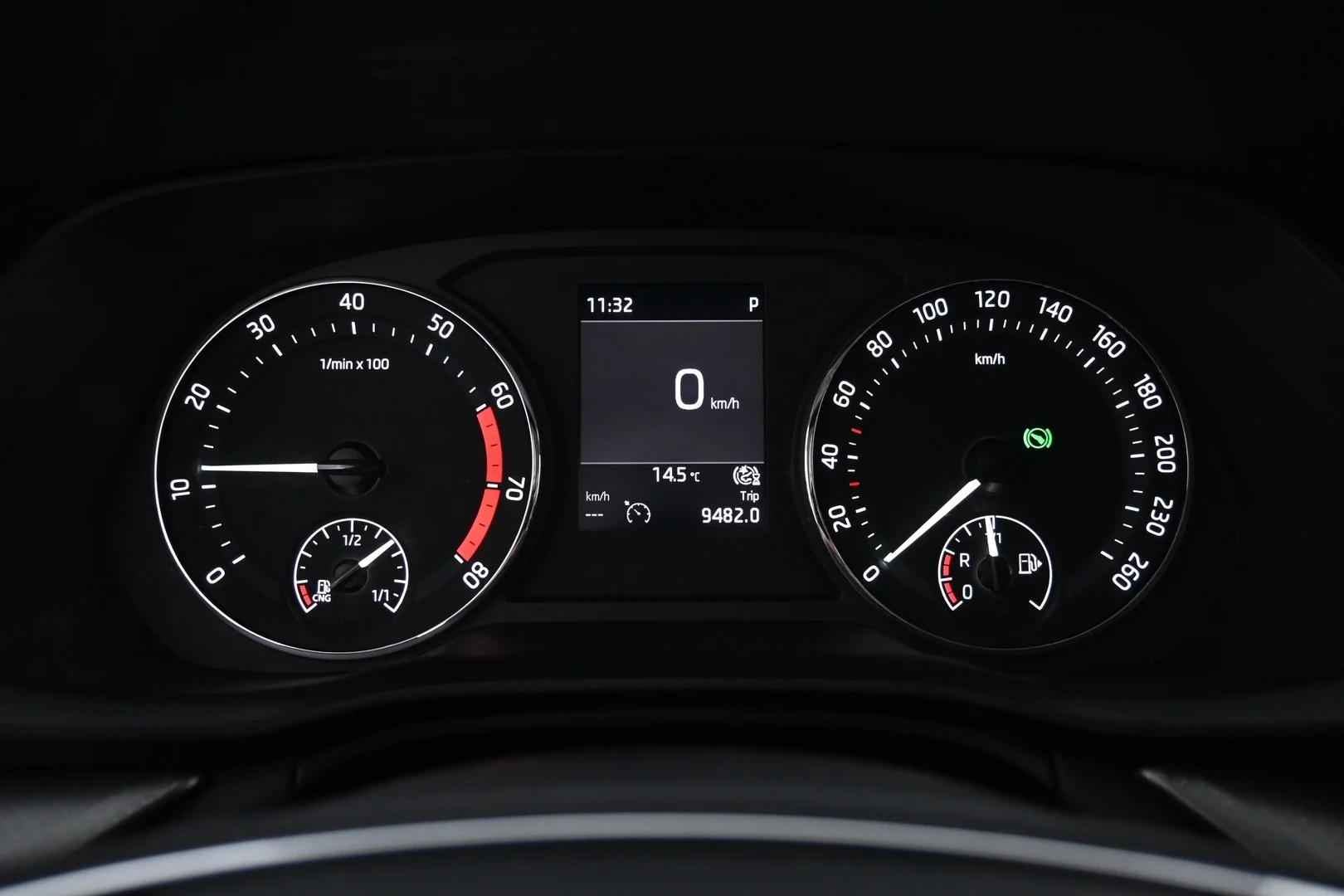Car Image - 1eOOdzwGRjC92iiBFiKfd4