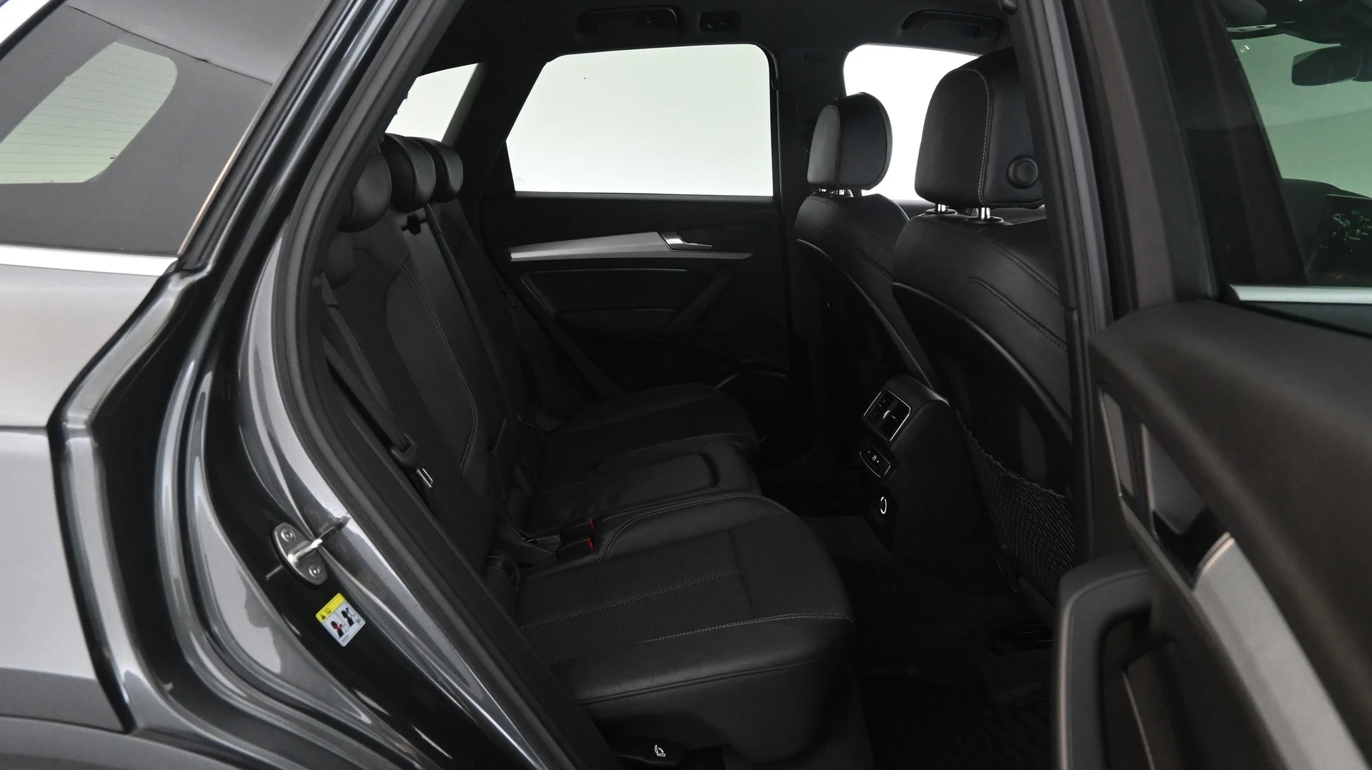 Car Image - 1z5FKZflpGZrEK9ffXgNHb