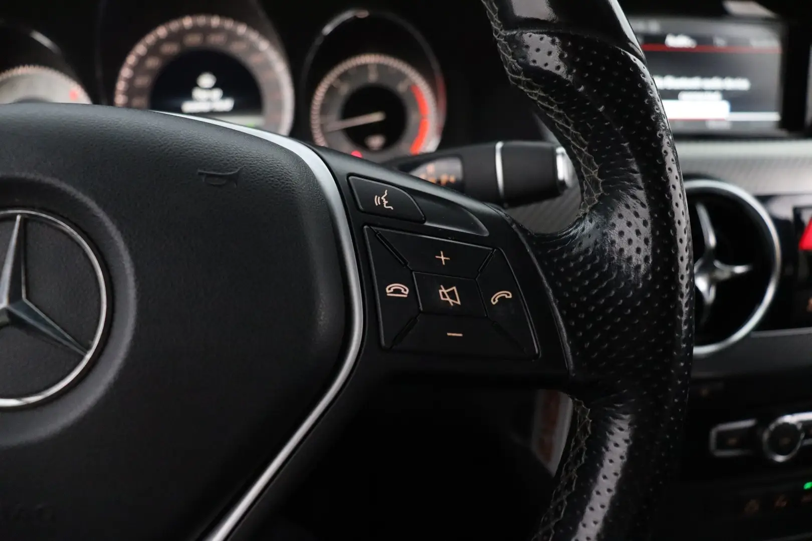 Car Image - 1Cgl6Ocj0Z2VivrJVK2GC8