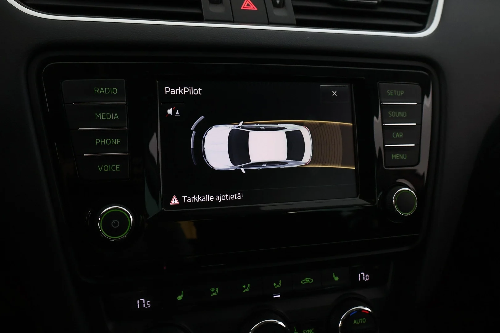 Car Image - f6SNOiyBoAk4qZKX2TGPc