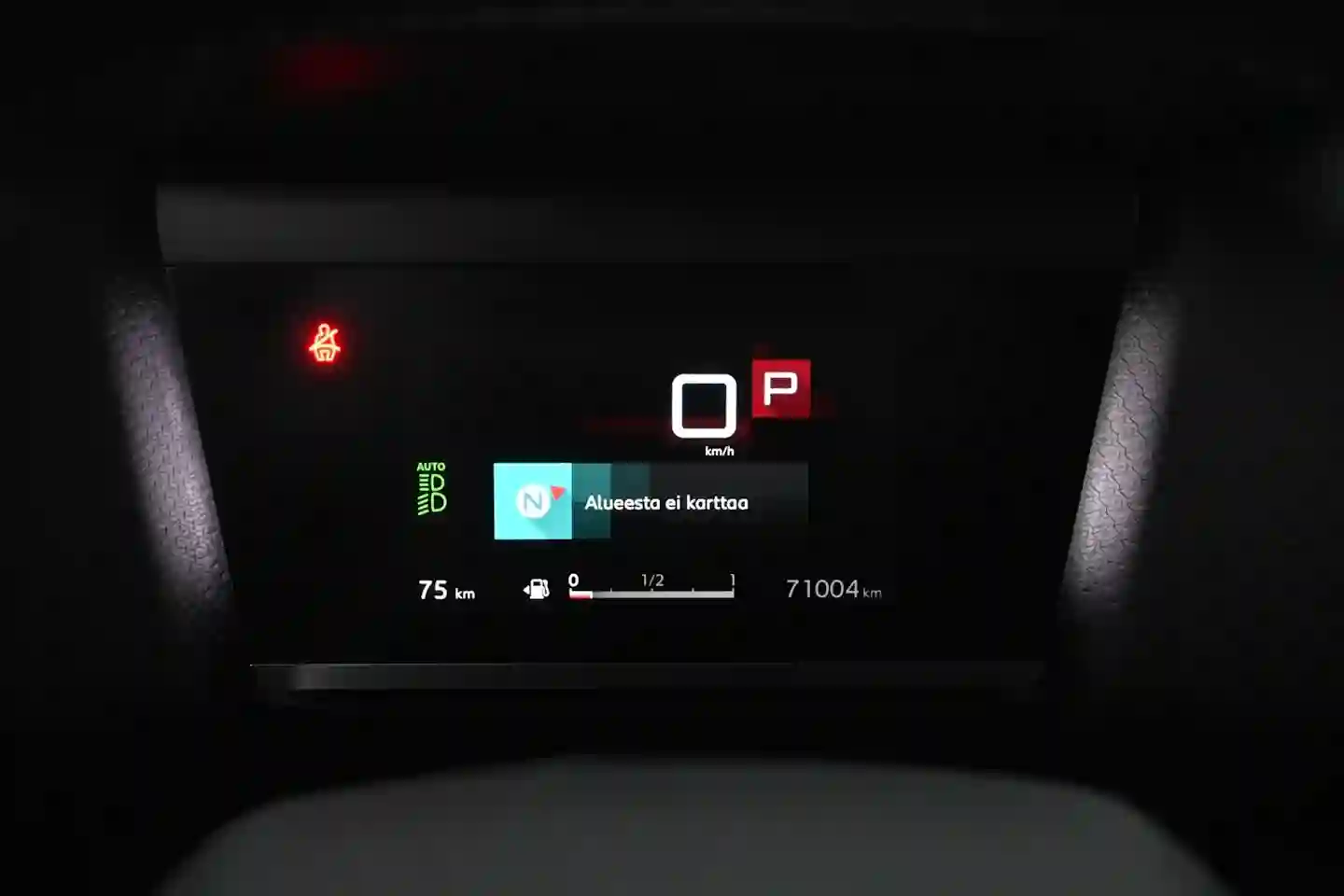 Car Image - 6nxhXjsJUj2GJVV0MPlGuC