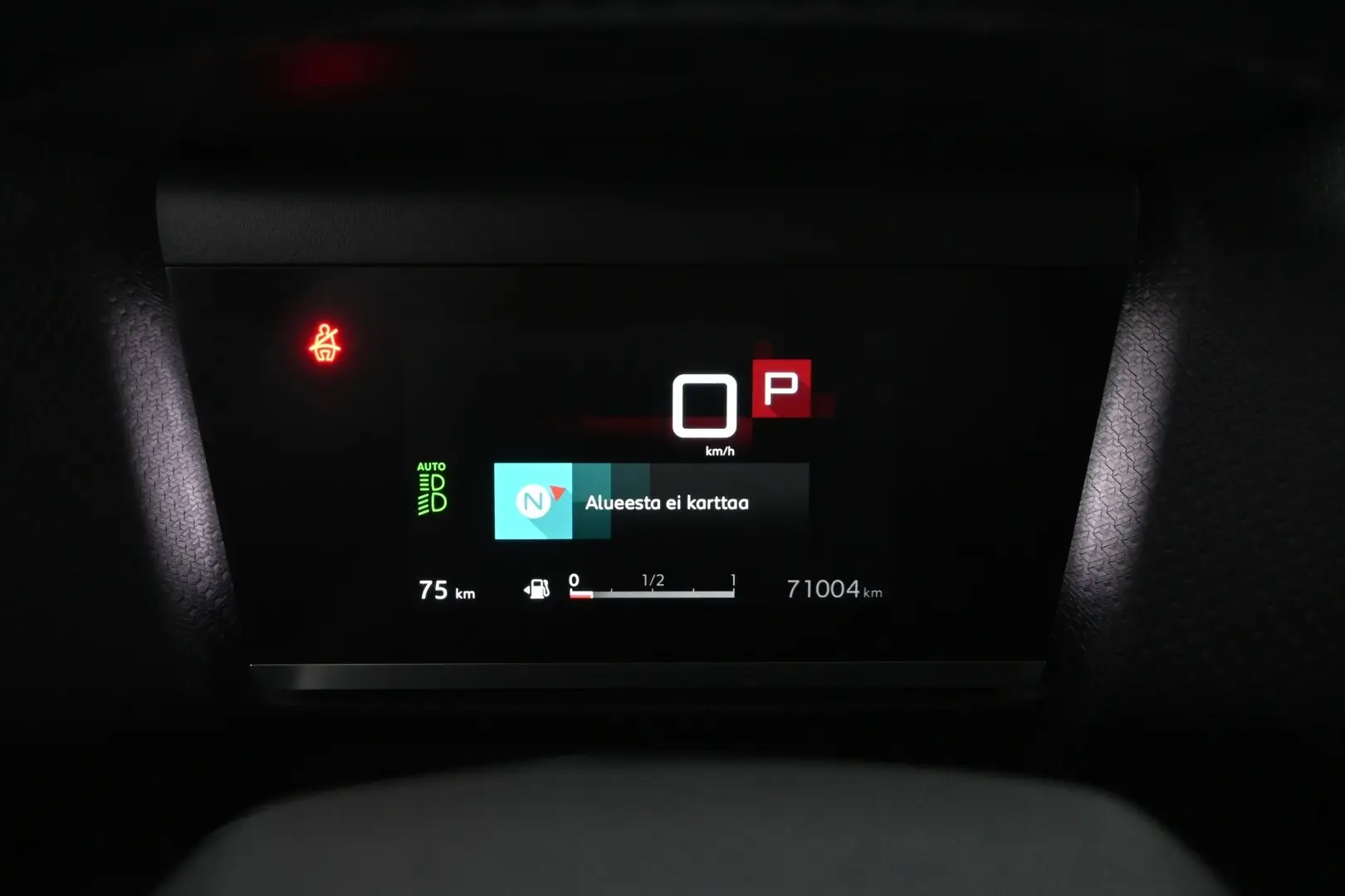 Car Image - 6nxhXjsJUj2GJVV0MPlGuC