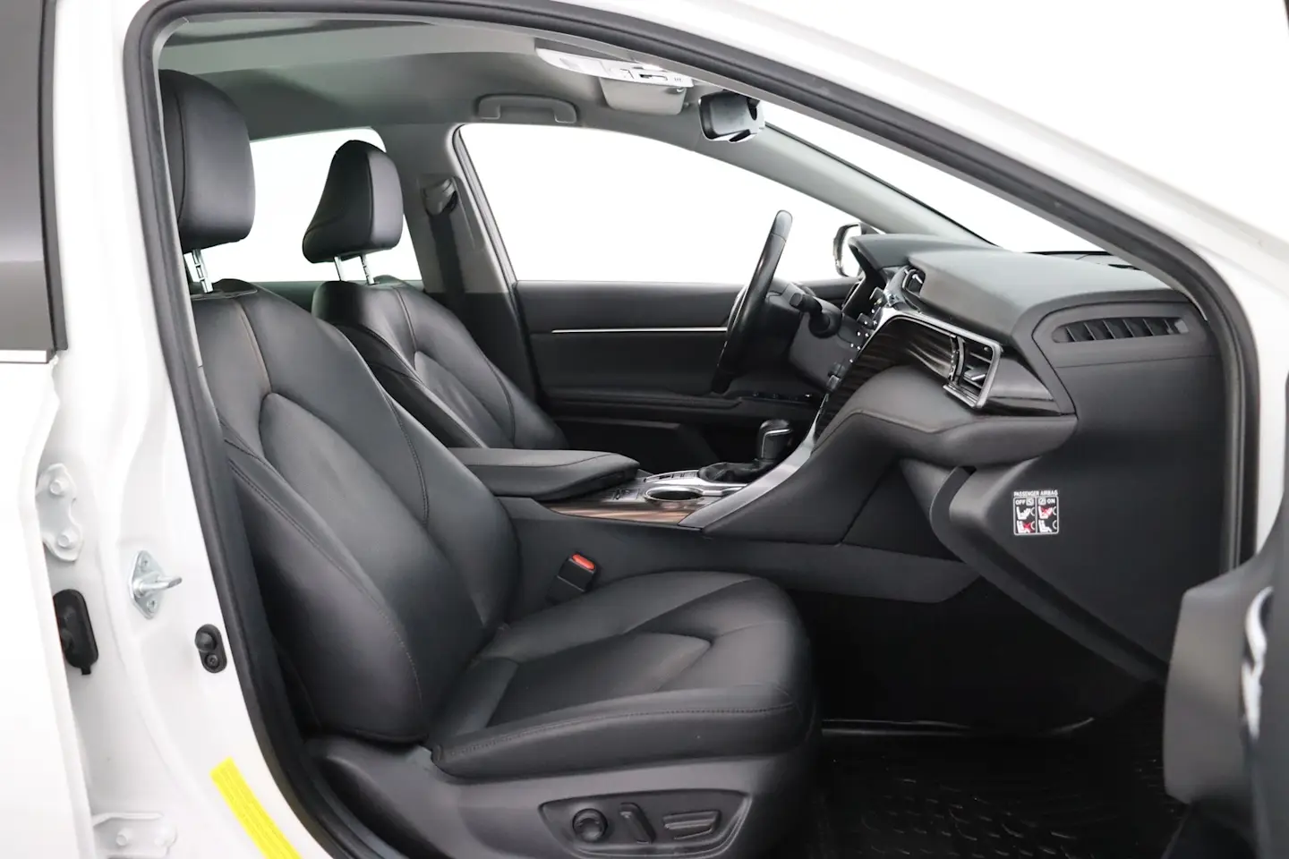 Car Image - PawjMxekSUsLnPeNnm9uG