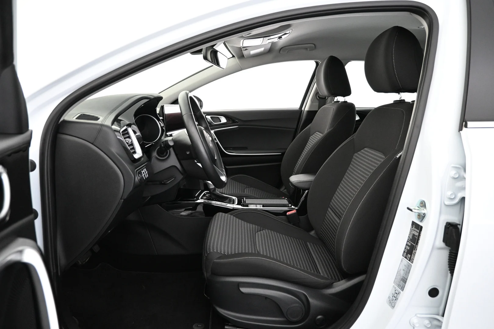 Car Image - 6suuz0Lhh3nEFsBAb8cZP3