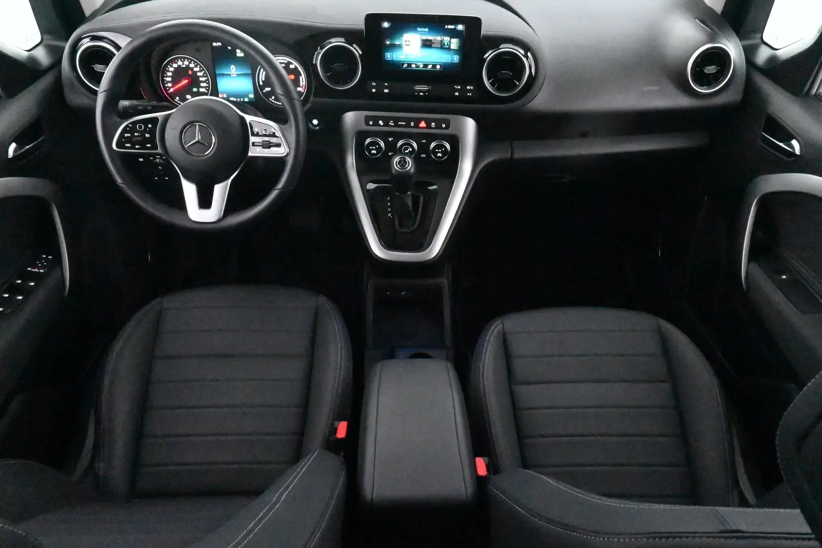 Car Image - 15eZISzVq3PFszvkshjr0V