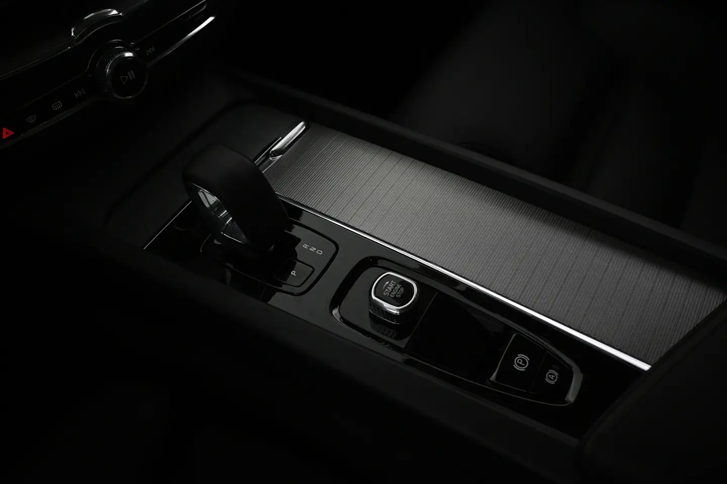 Car Image - 1pq3wzvfU8HfbT4Rzlhwbg